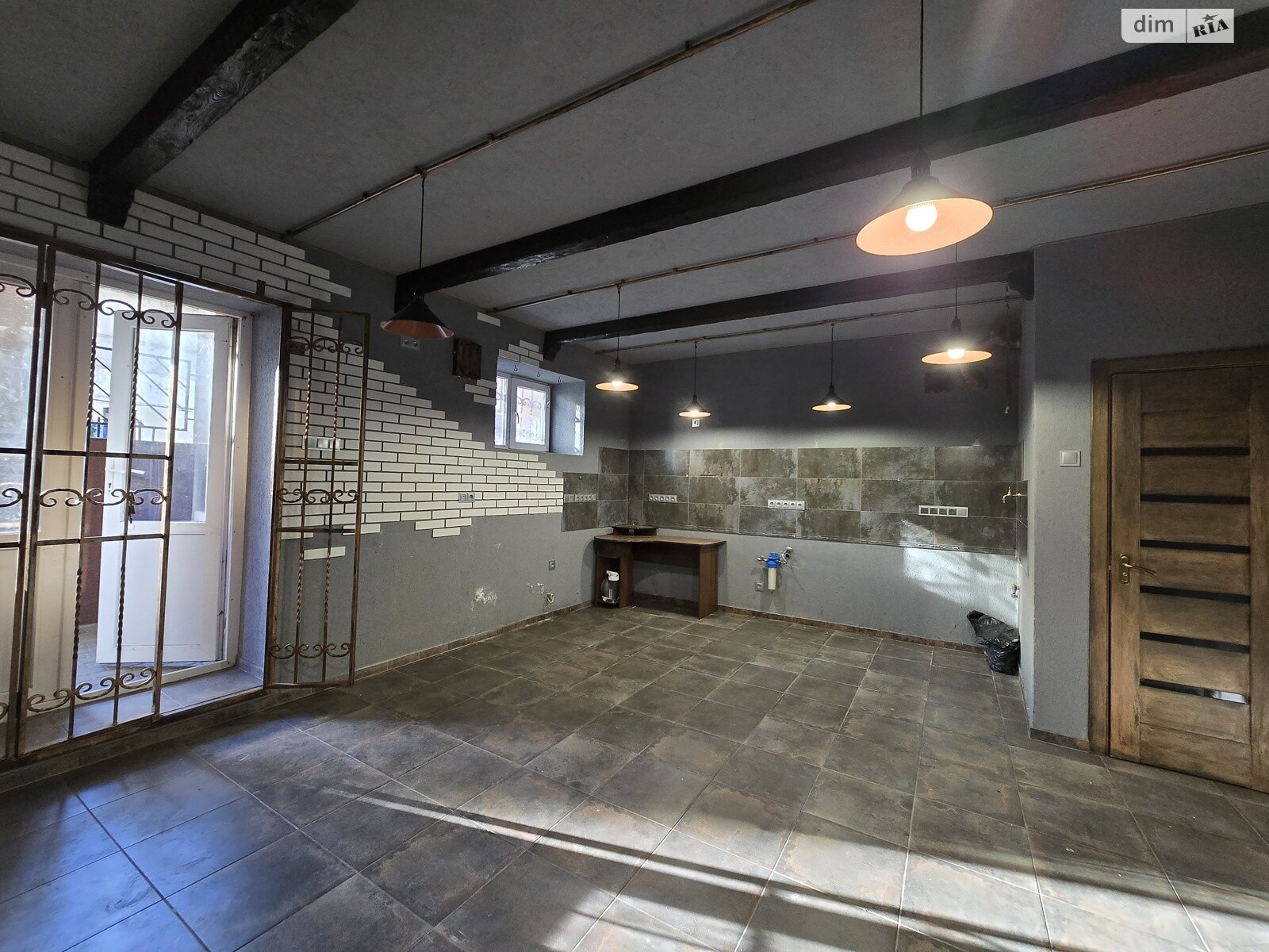 Коммерческое помещение в Буче, Ярослава Мудрого улица, цена продажи: 22 500 долларов за объект фото 1