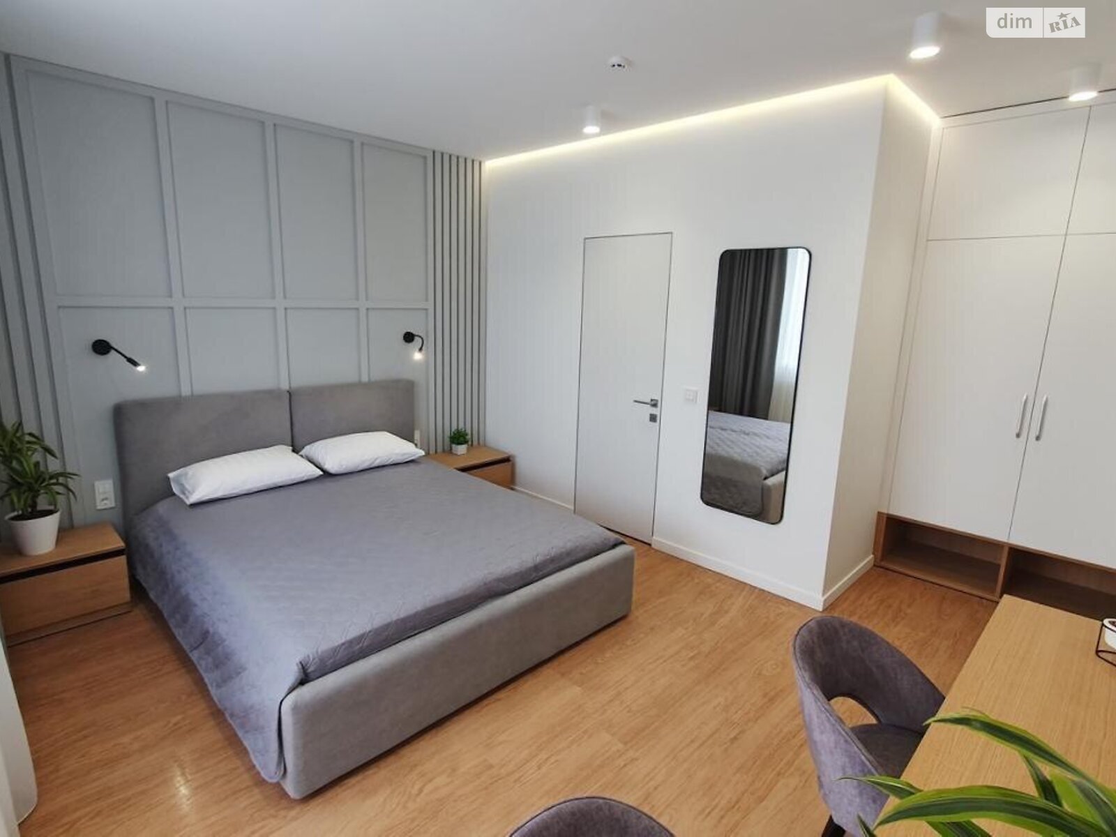 Коммерческое помещение в Буковеле, Вишни урочище, цена продажи: 1 350 000 долларов за объект фото 1