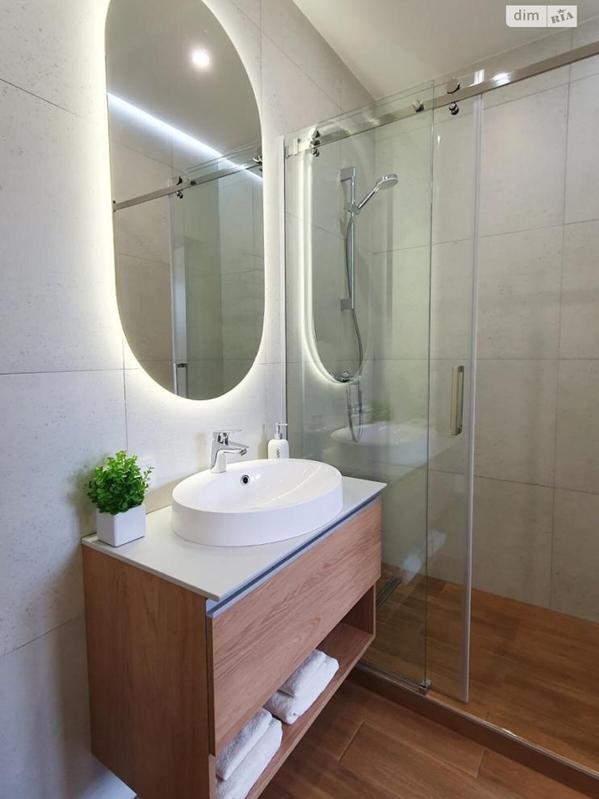 Коммерческое помещение в Буковеле, Вишни урочище, цена продажи: 1 350 000 долларов за объект фото 1