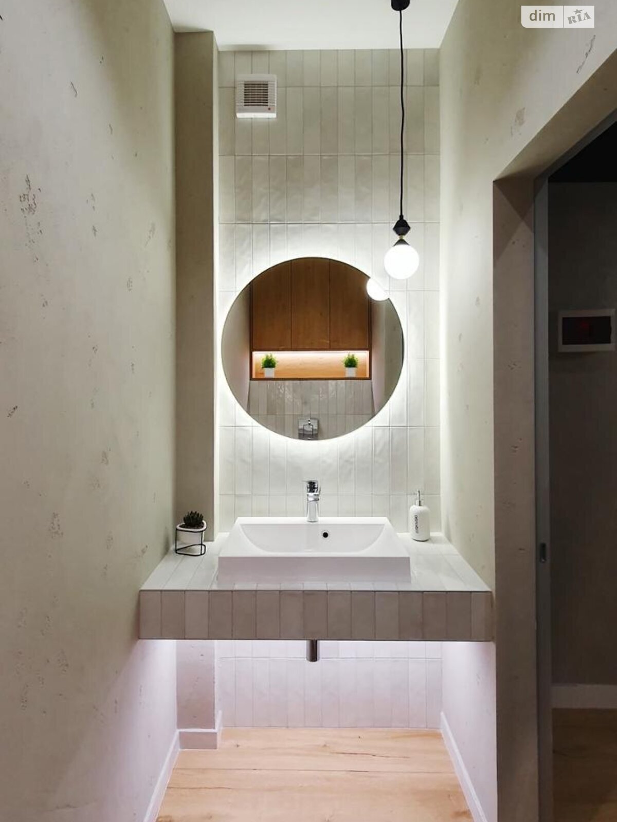 Коммерческое помещение в Буковеле, Вишни урочище, цена продажи: 1 350 000 долларов за объект фото 1