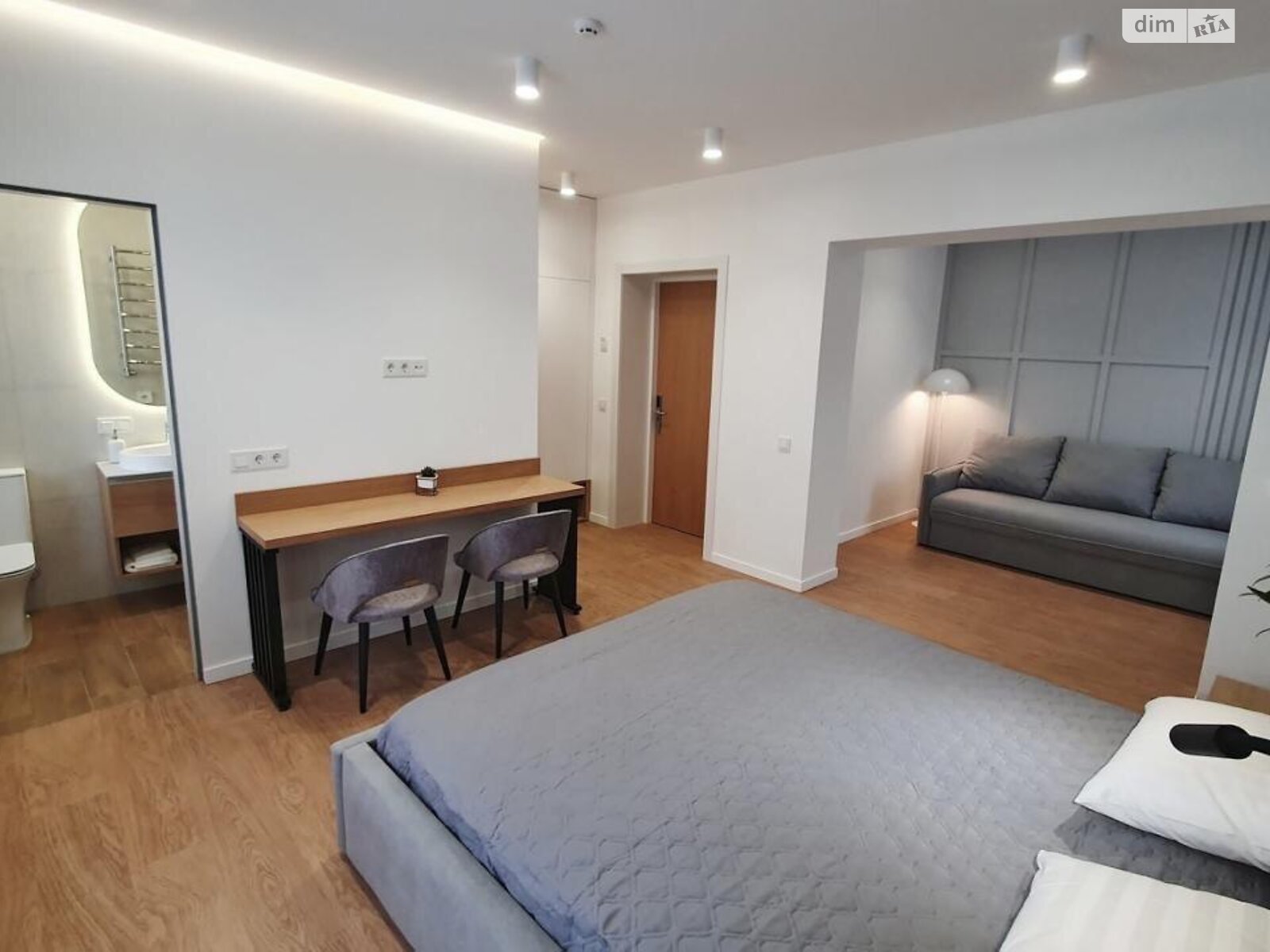 Коммерческое помещение в Буковеле, Вишни урочище, цена продажи: 1 350 000 долларов за объект фото 1