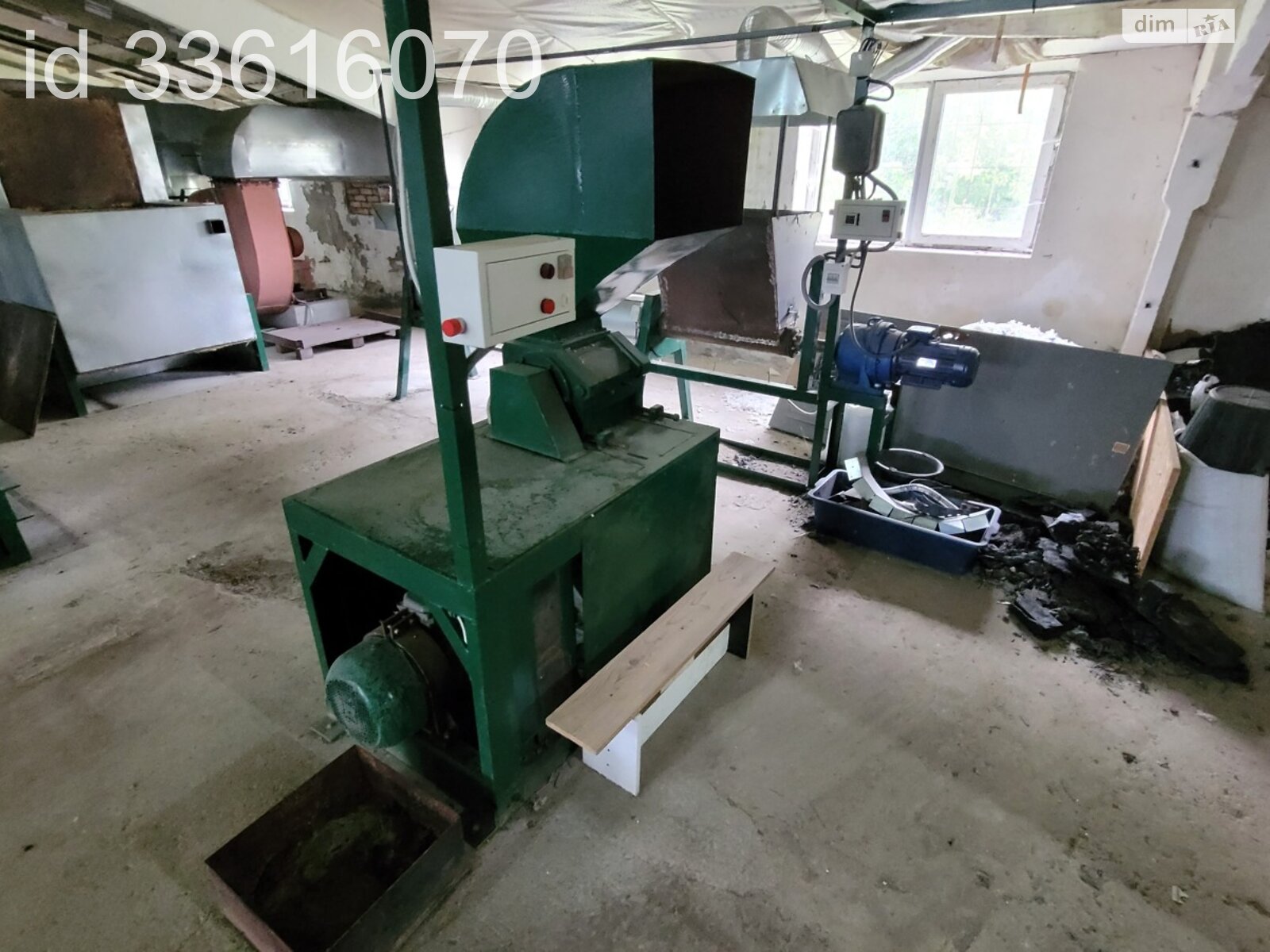 Комерційне приміщення в Буцневі, Тараса Шевченка вулиця 68, ціна продажу: 450 000 доларів за об’єкт фото 1