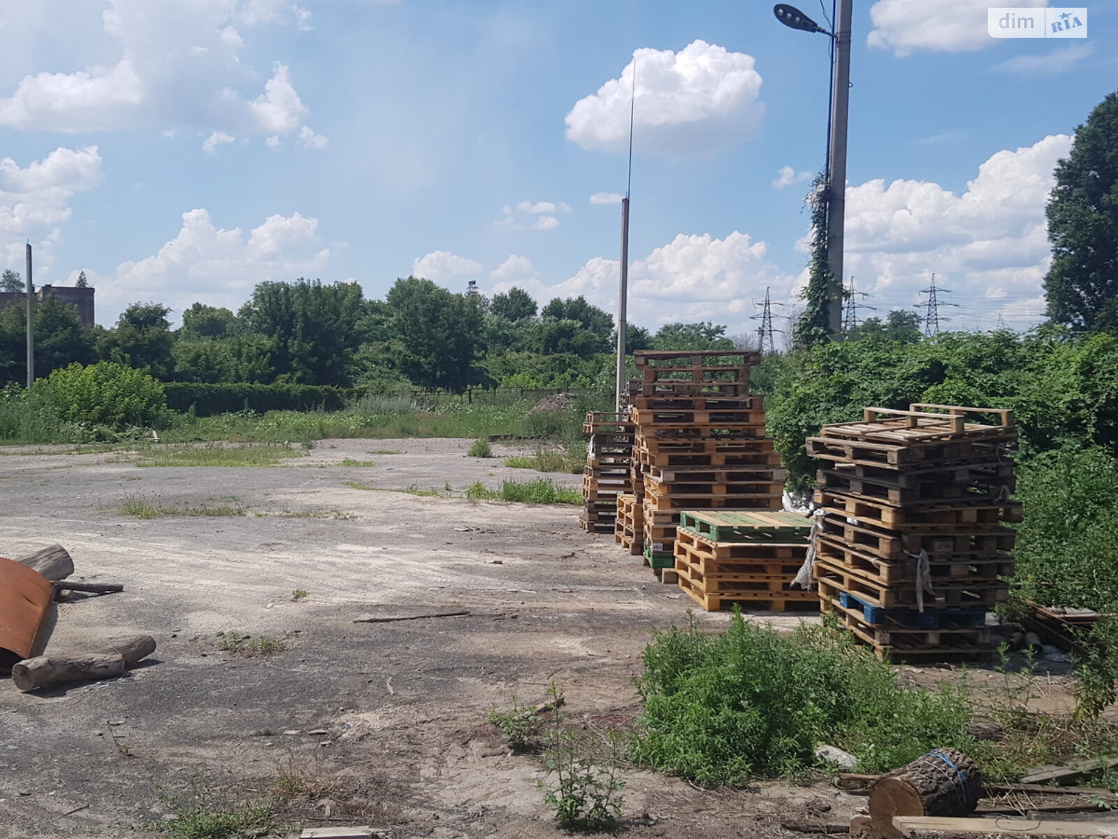 Коммерческое помещение в Черкассах, продажа по Энергостроителей проезд, цена: 450 000 долларов за объект фото 1 Коммерческое помещение в Черкассах, продажа по Энергостроителей проезд, цена: 450 000 долларов за объект фото 1