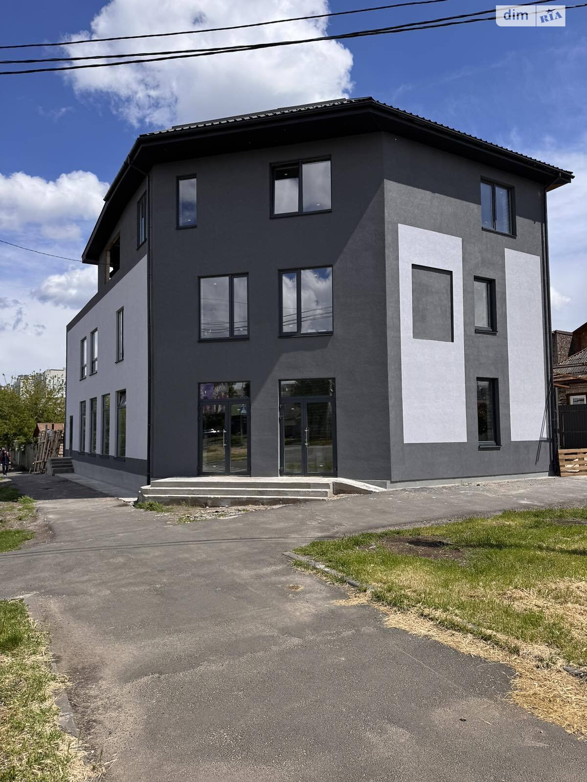 Комерційне приміщення в Черкасах, продаж по Благовісна вулиця 288, район Придніпровський, ціна: 140 000 доларів за об’єкт фото 1