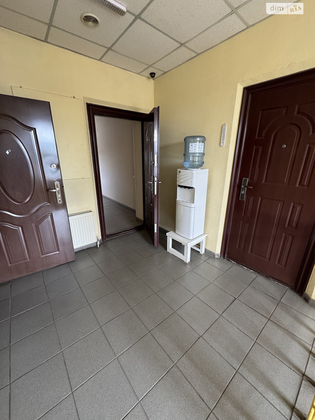 Комерційне приміщення в Черкасах, продаж по Чехова вулиця, район Придніпровський, ціна: 800 000 доларів за об’єкт фото 1