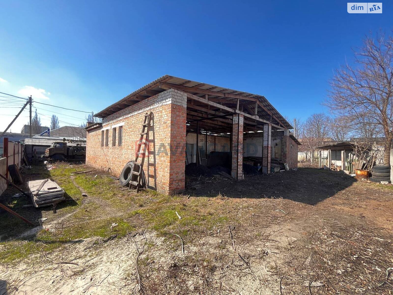Коммерческое помещение в Черкассах, продажа по Михайла Вербицького 14, район Приднепровский, цена: 38 000 долларов за объект фото 1 Коммерческое помещение в Черкассах, продажа по Михайла Вербицького 14, район Приднепровский, цена: 38 000 долларов за объект фото 1