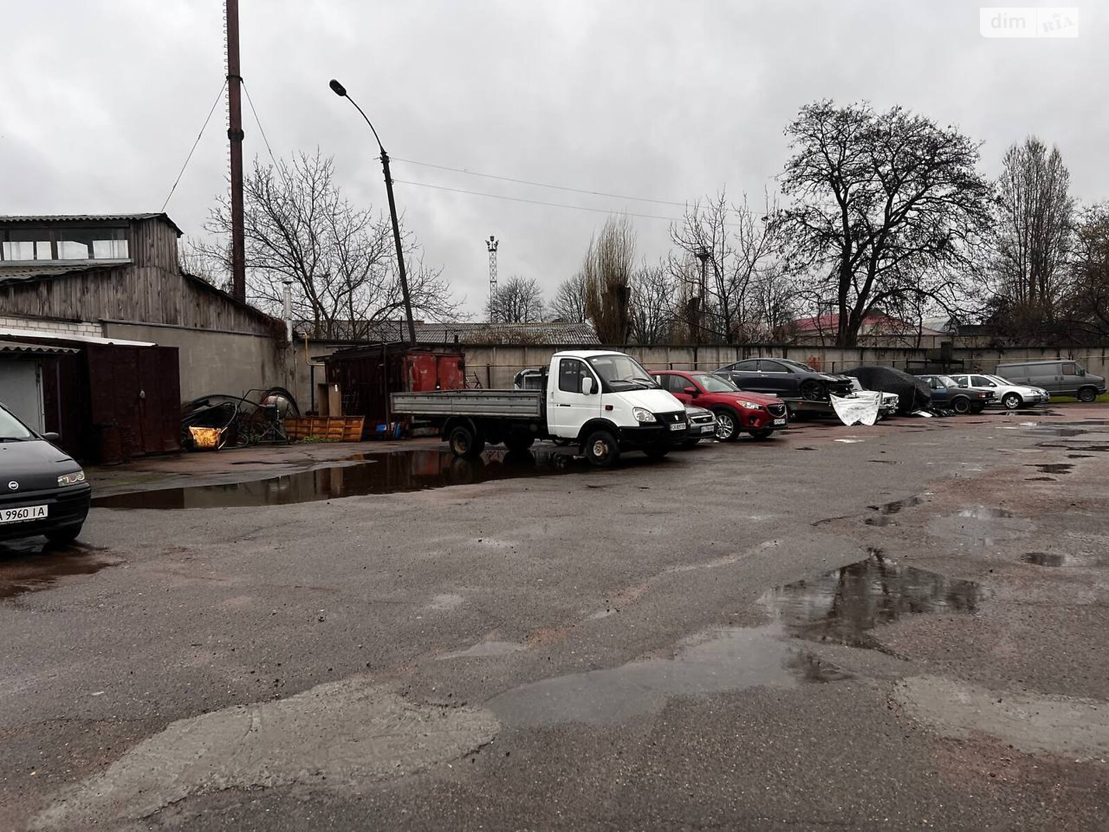Коммерческое помещение в Черкассах, продажа по Зализняка Максима улица 138, район Сосновский, цена: 300 000 долларов за объект фото 1 Коммерческое помещение в Черкассах, продажа по Зализняка Максима улица 138, район Сосновский, цена: 300 000 долларов за объект фото 1