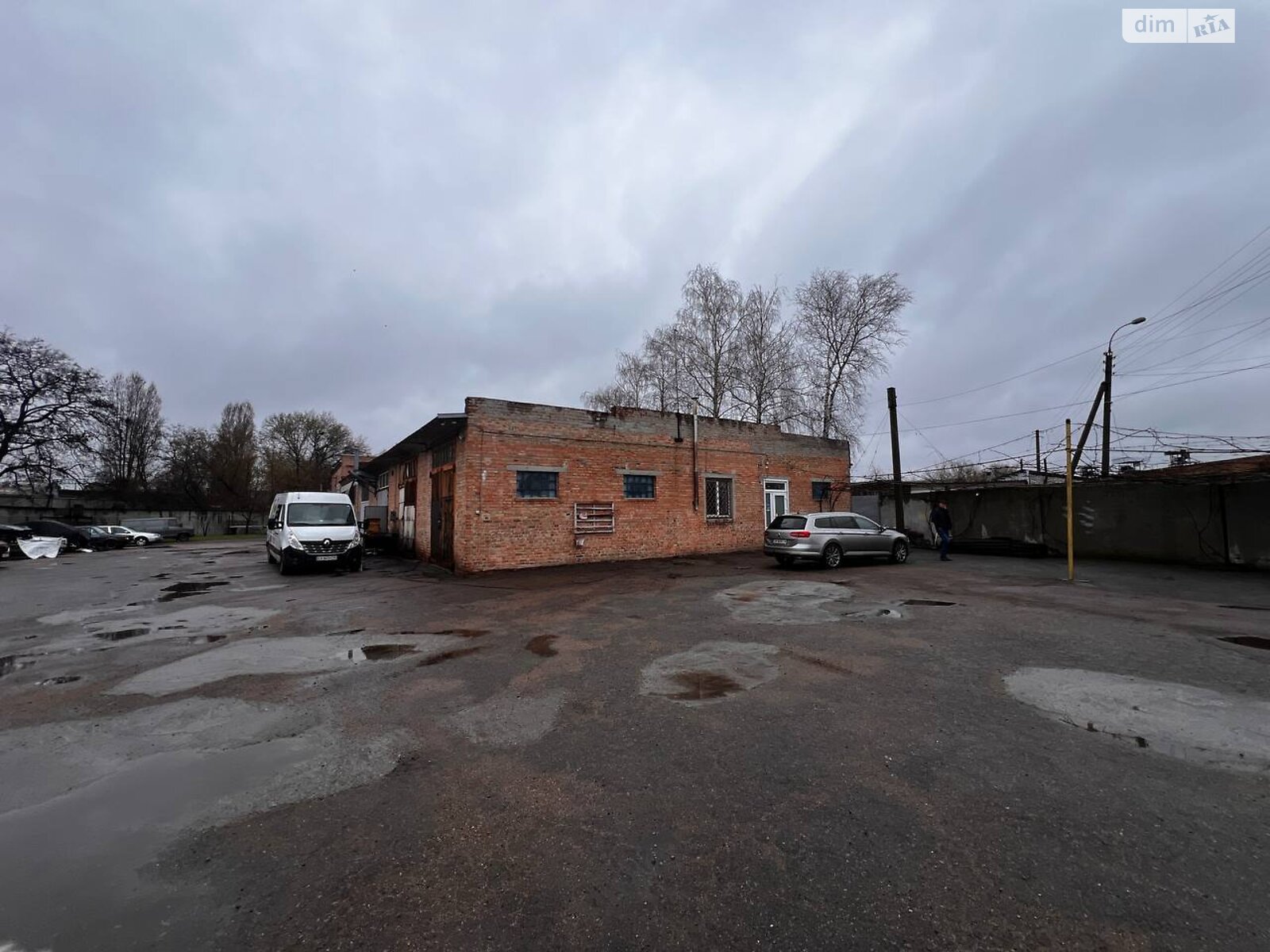 Коммерческое помещение в Черкассах, продажа по Зализняка Максима улица 138, район Сосновский, цена: 300 000 долларов за объект фото 1 Коммерческое помещение в Черкассах, продажа по Зализняка Максима улица 138, район Сосновский, цена: 300 000 долларов за объект фото 1