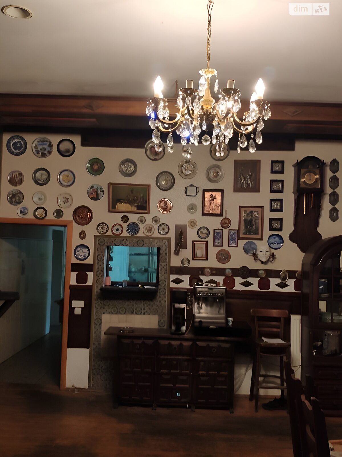 Комерційне приміщення в Чернігові, продаж по Музична вулиця, район Холодні Яри, ціна: 300 000 доларів за об’єкт фото 1 Комерційне приміщення в Чернігові, продаж по Музична вулиця, район Холодні Яри, ціна: 300 000 доларів за об’єкт фото 1