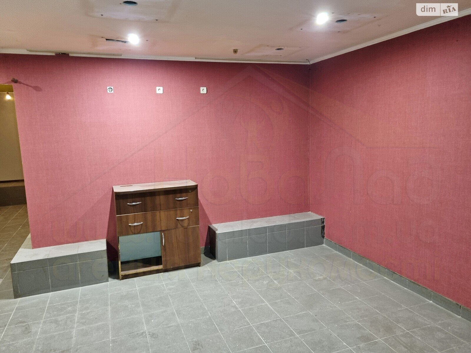 Коммерческое помещение в Чернигове, продажа по Мстиславская улица, район Центр, цена: 55 000 долларов за объект фото 1