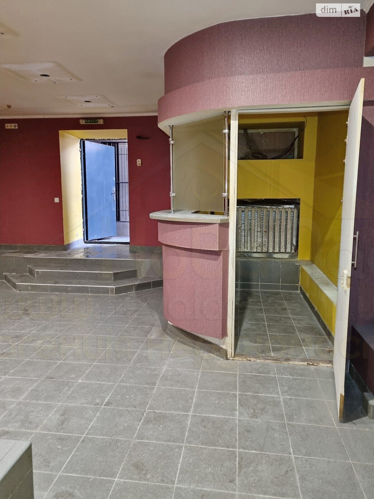 Коммерческое помещение в Чернигове, продажа по Мстиславская улица, район Центр, цена: 55 000 долларов за объект фото 1