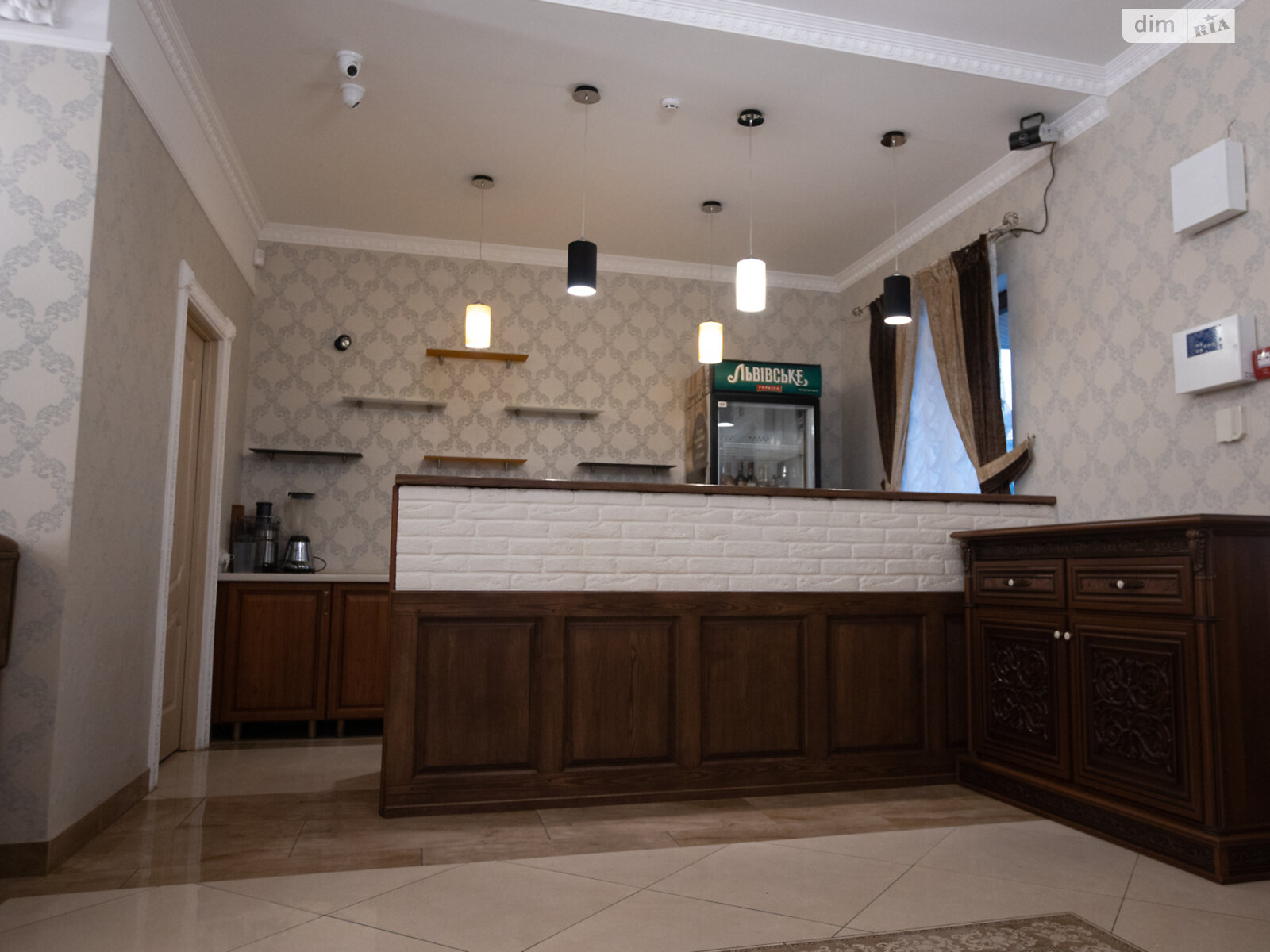 Комерційне приміщення в Чернику, вулиця Головна, ціна продажу: 300 000 доларів за об’єкт фото 1 Комерційне приміщення в Чернику, вулиця Головна, ціна продажу: 300 000 доларів за об’єкт фото 1