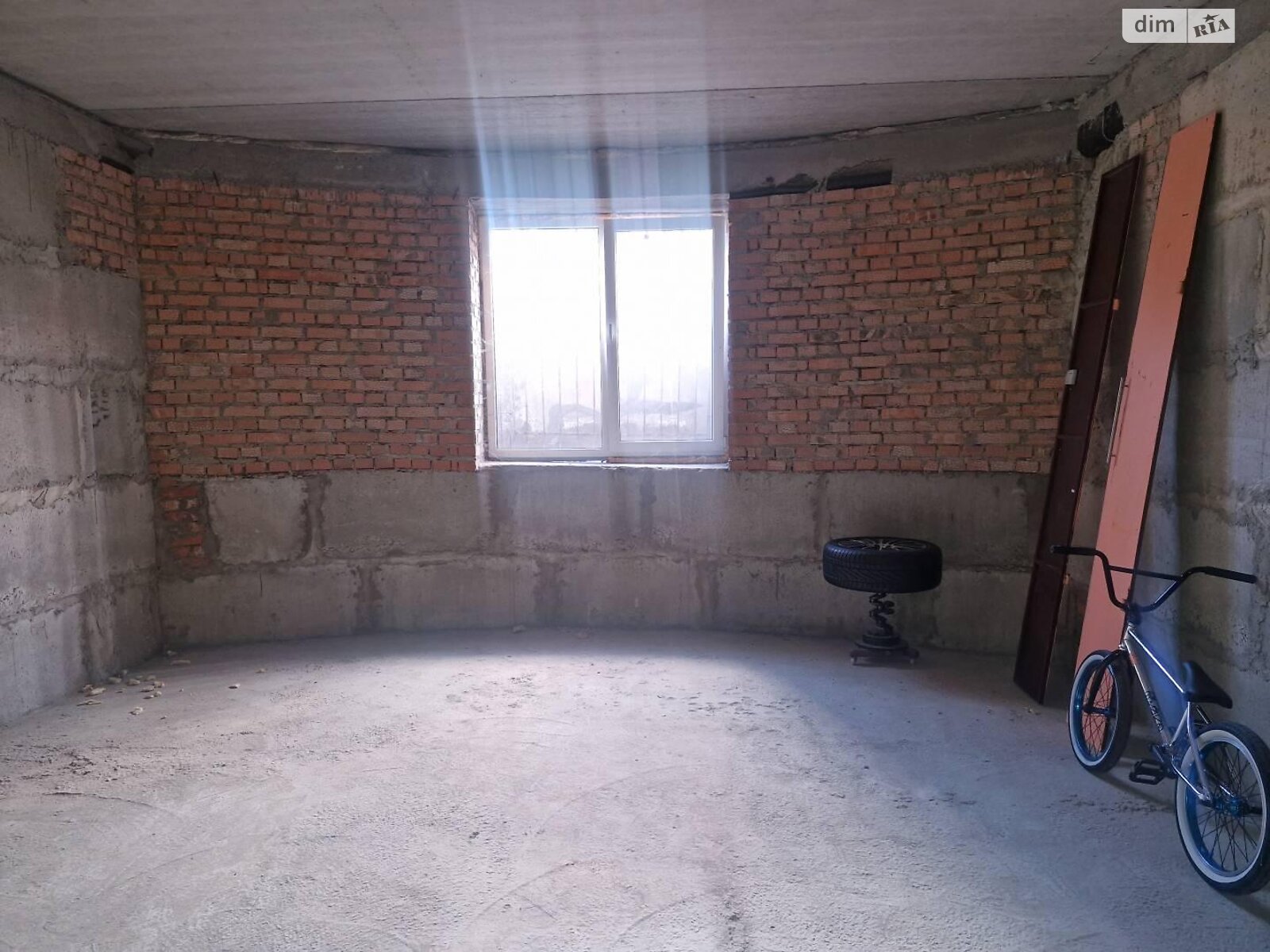 Коммерческое помещение в Черноморске, Хантадзе переулок, цена: продажи 15 000 долларов за объект фото 1 Коммерческое помещение в Черноморске, Хантадзе переулок, цена продажи: 15 000 долларов за объект фото 1