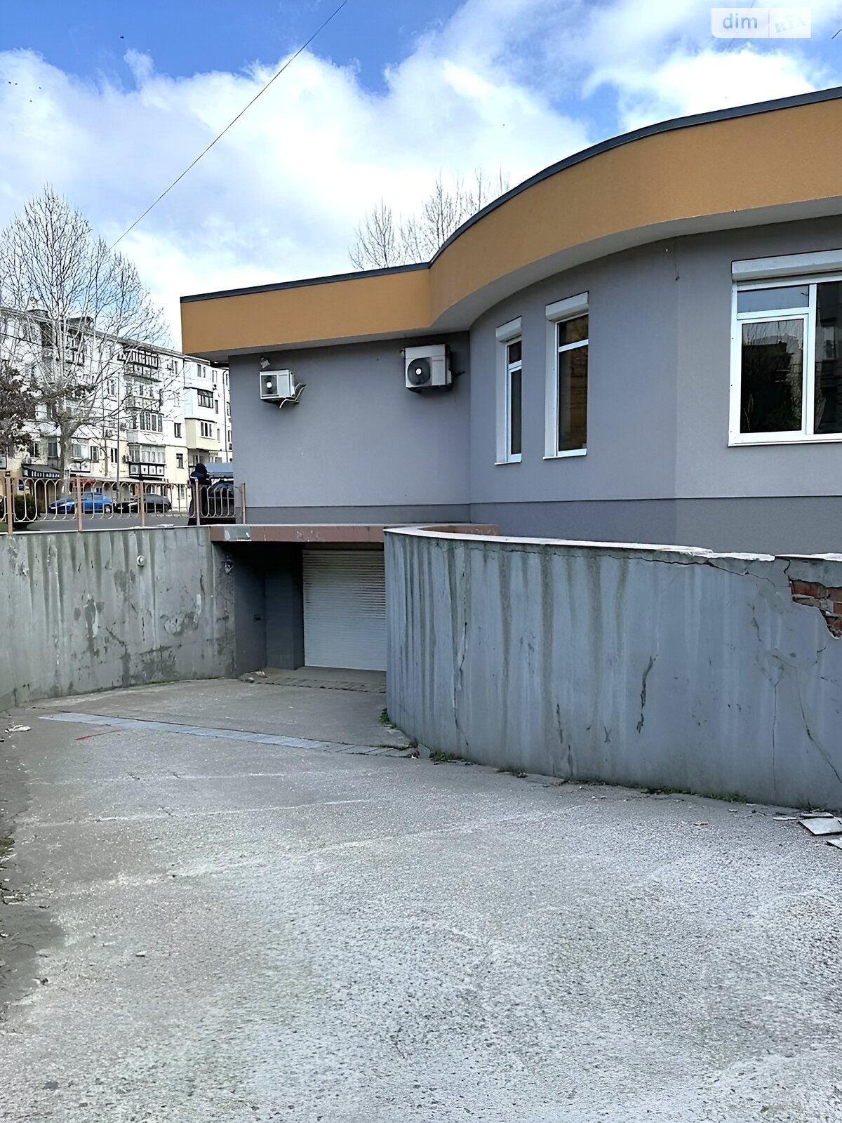 Коммерческое помещение в Черноморске, продажа по Данченко улица 1Б, район Ильичевск, цена: 1 200 000 долларов за объект фото 1 Коммерческое помещение в Черноморске, продажа по Данченко улица 1Б, район Ильичевск, цена: 1 200 000 долларов за объект фото 1