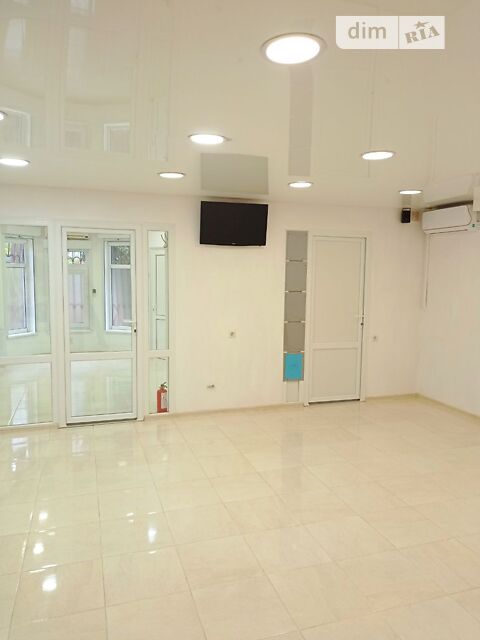 Коммерческая недвижимость по адресу Мира пр. (площадь 47 м²) - Atlanta.ua - фото 3