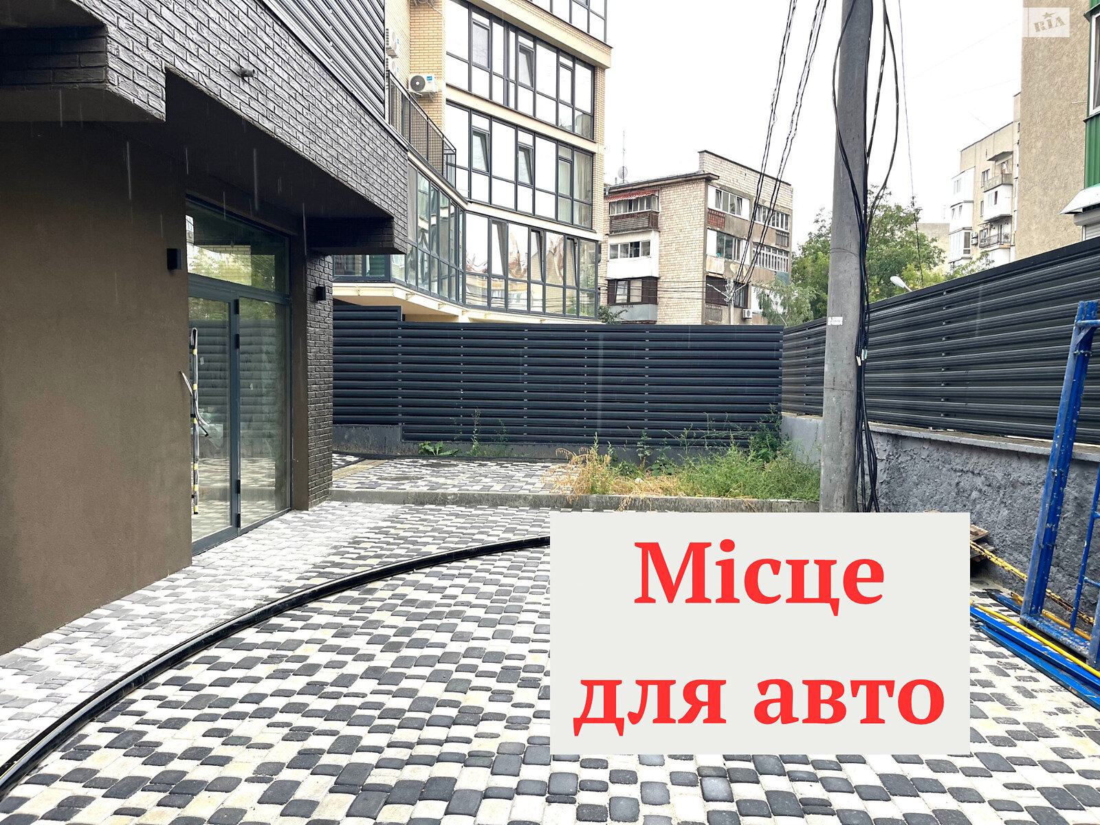 Комерційне приміщення в Чернівцях, продаж по Дмитра Ковальова (Мініна Кузьми) вулиця, район Героїв Майдану, ціна: 67 000 доларів за об’єкт фото 1