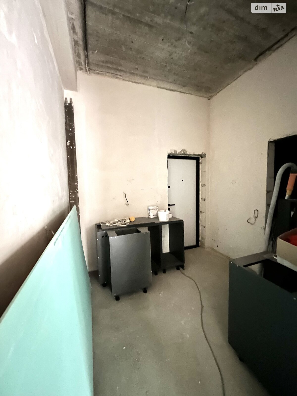 Комерційне приміщення в Чернівцях, продаж по Дмитра Ковальова (Мініна Кузьми) вулиця, район Героїв Майдану, ціна: 67 000 доларів за об’єкт фото 1