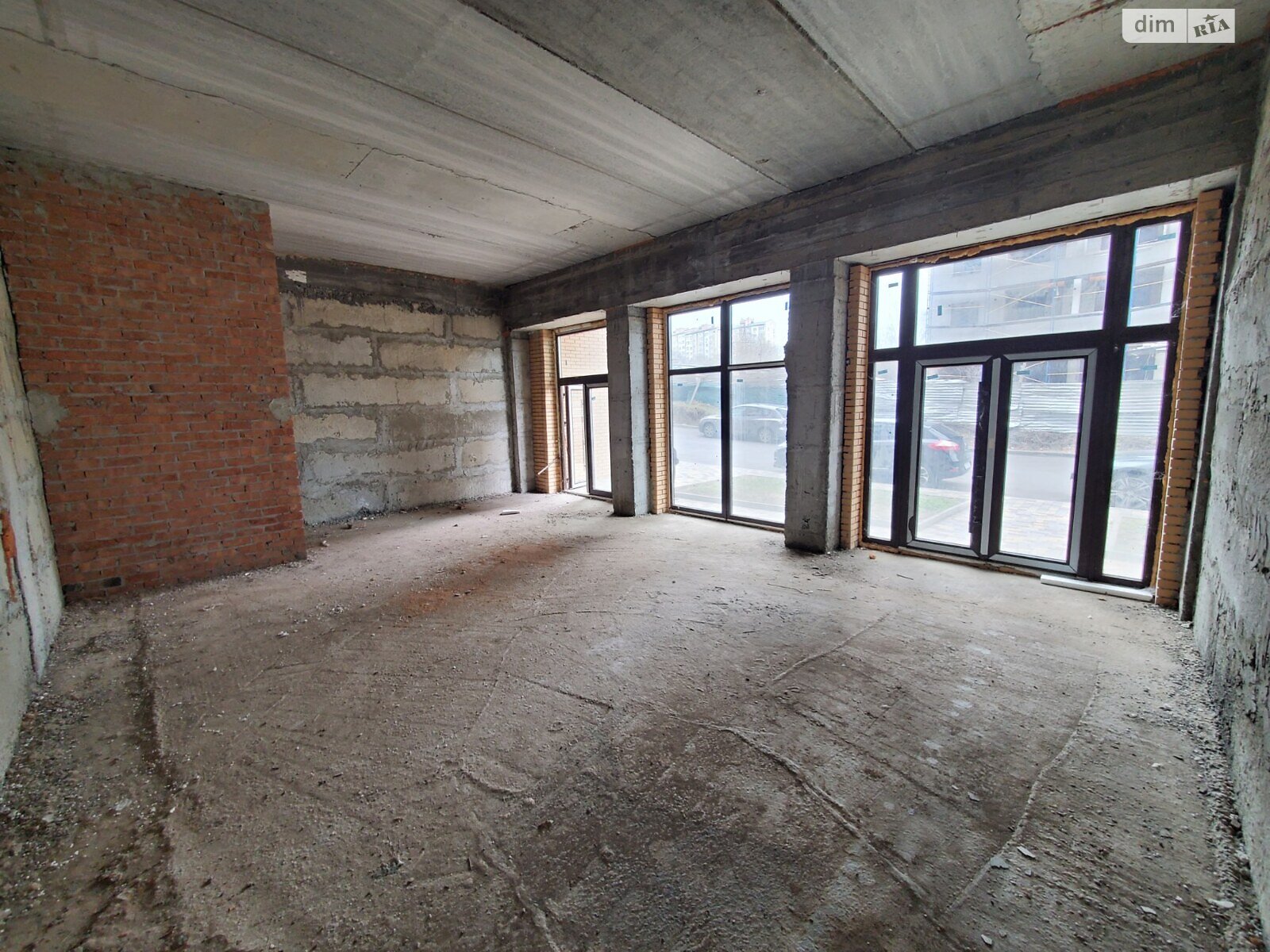 Комерційне приміщення в Чернівцях, продаж по Чорновола В’ячеслава вулиця 1 корпус 2, район Першотравневий, ціна: 59 000 доларів за об’єкт фото 1 Комерційне приміщення в Чернівцях, продаж по Чорновола В’ячеслава вулиця 1 корпус 2, район Першотравневий, ціна: 59 000 доларів за об’єкт фото 1