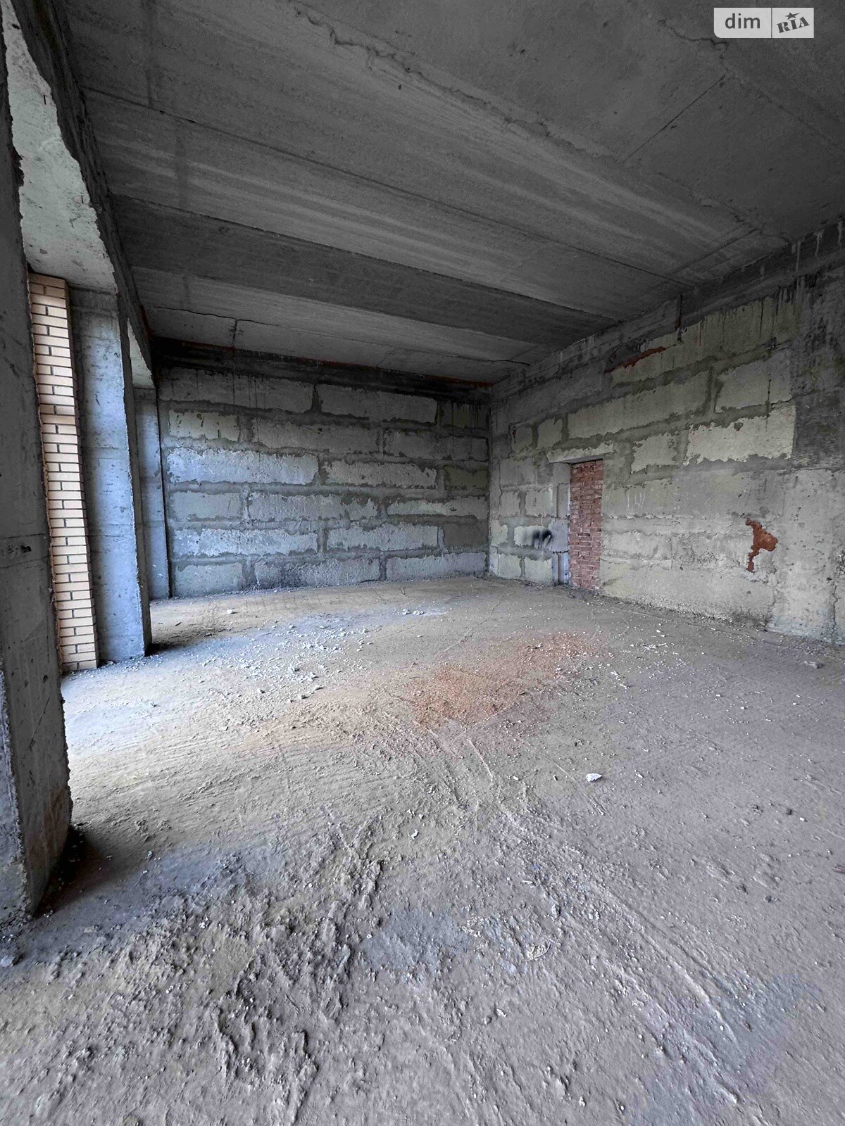 Комерційне приміщення в Чернівцях, продаж по Чорновола В’ячеслава вулиця 1 корпус 2, район Першотравневий, ціна: 59 000 доларів за об’єкт фото 1 Комерційне приміщення в Чернівцях, продаж по Чорновола В’ячеслава вулиця 1 корпус 2, район Першотравневий, ціна: 59 000 доларів за об’єкт фото 1