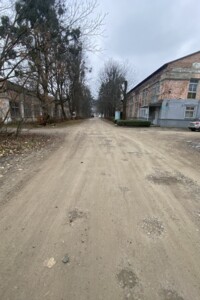 Коммерческое помещение в Черновцах, продажа по Донбасская улица 1Г, район Первомайский, цена: 400 000 долларов за объект фото 2 Коммерческое помещение в Черновцах, продажа по Донбасская улица 1Г, район Первомайский, цена: 400 000 долларов за объект фото 2