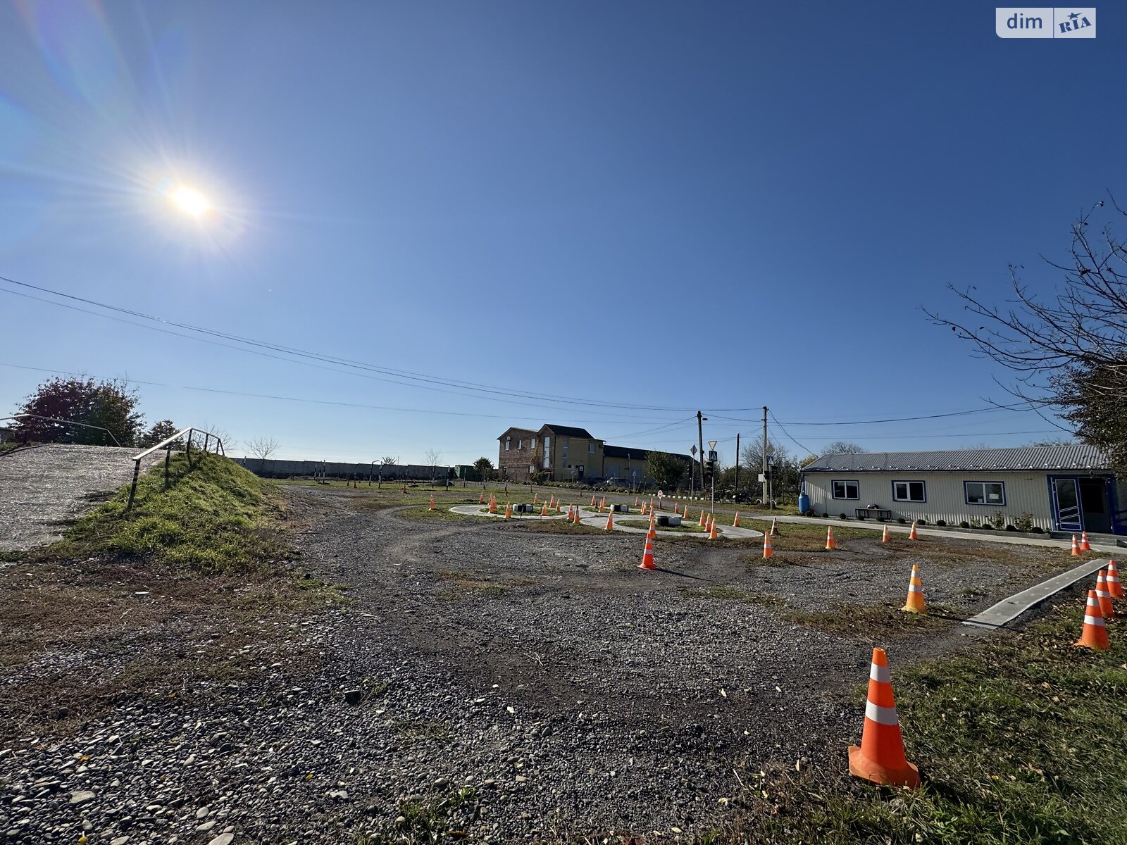 Комерційне приміщення в Чернівцях, продаж по Лесина Василя вулиця 33, район Першотравневий, ціна: 200 000 доларів за об’єкт фото 1