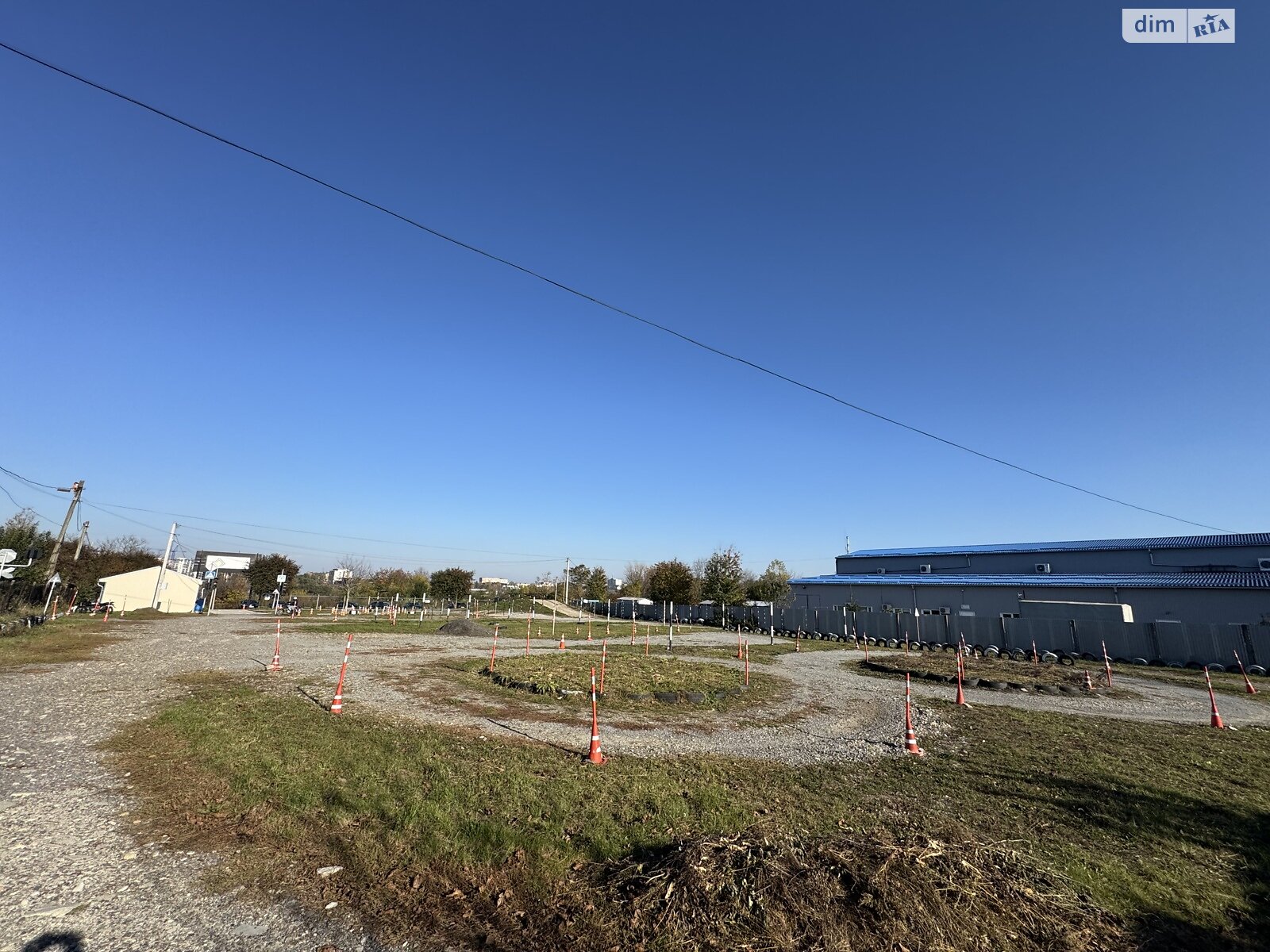 Комерційне приміщення в Чернівцях, продаж по Лесина Василя вулиця 33, район Першотравневий, ціна: 200 000 доларів за об’єкт фото 1