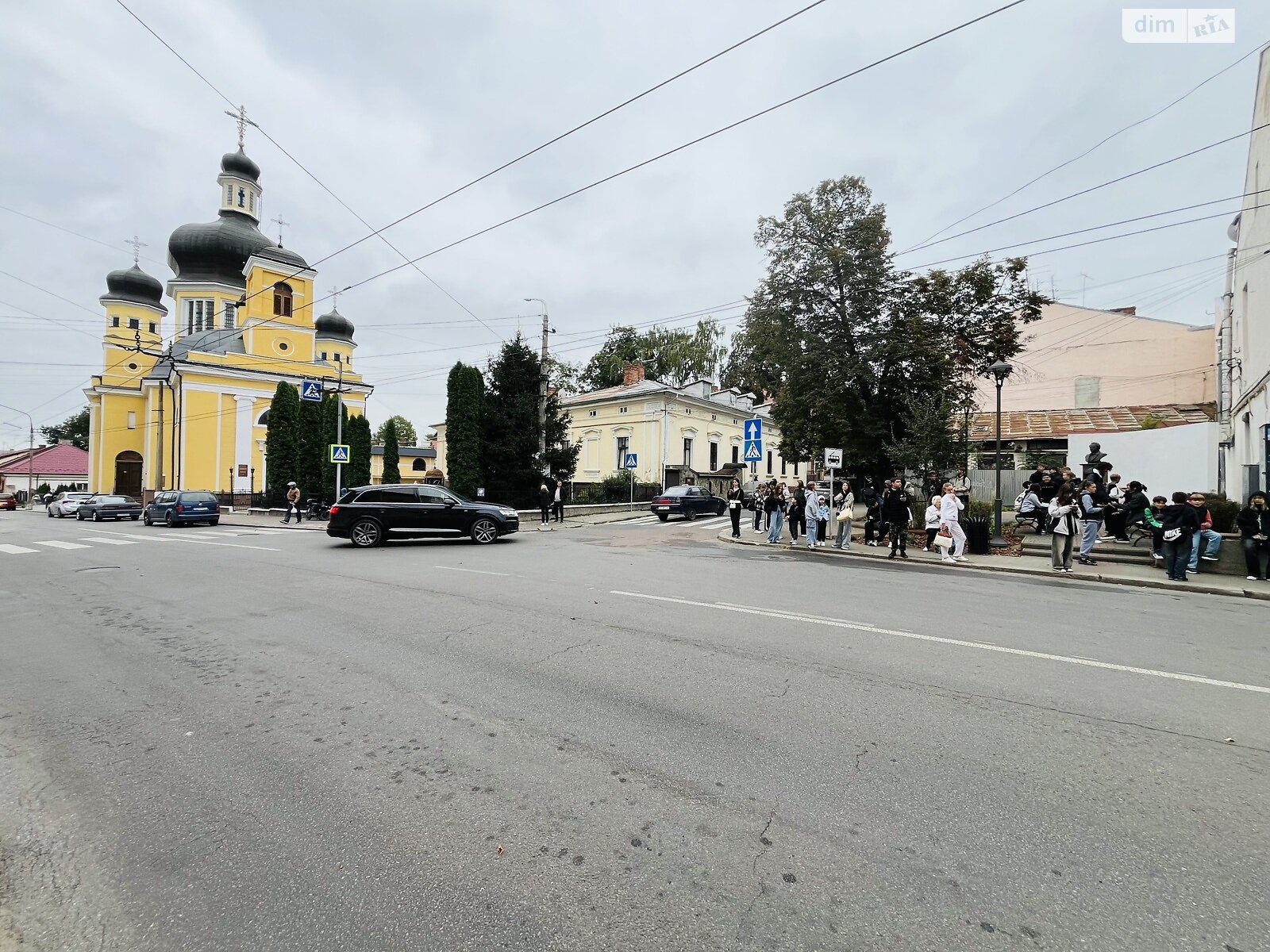 Комерційне приміщення в Чернівцях, продаж по Петровича Якоба вулиця 20, район Першотравневий, ціна: 110 000 доларів за об’єкт фото 1 Комерційне приміщення в Чернівцях, продаж по Петровича Якоба вулиця 20, район Першотравневий, ціна: 110 000 доларів за об’єкт фото 1