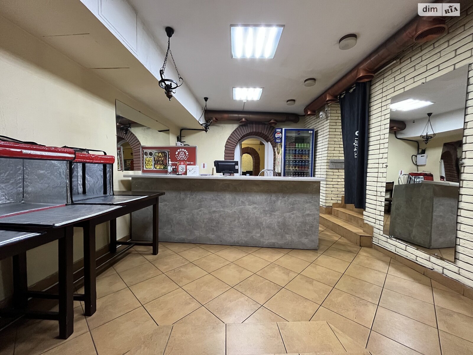 Комерційне приміщення в Чернівцях, продаж по Петровича Якоба вулиця 20, район Першотравневий, ціна: 110 000 доларів за об’єкт фото 1 Комерційне приміщення в Чернівцях, продаж по Петровича Якоба вулиця 20, район Першотравневий, ціна: 110 000 доларів за об’єкт фото 1