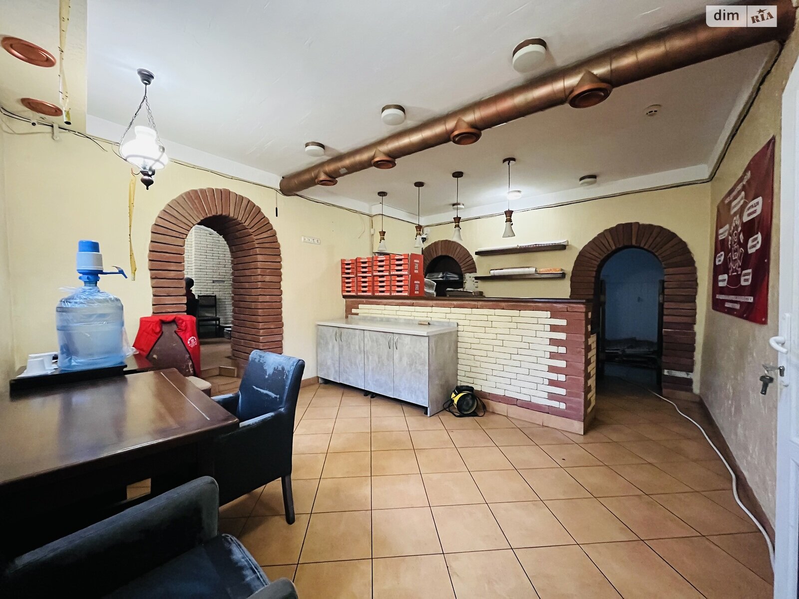 Комерційне приміщення в Чернівцях, продаж по Петровича Якоба вулиця 20, район Першотравневий, ціна: 110 000 доларів за об’єкт фото 1 Комерційне приміщення в Чернівцях, продаж по Петровича Якоба вулиця 20, район Першотравневий, ціна: 110 000 доларів за об’єкт фото 1