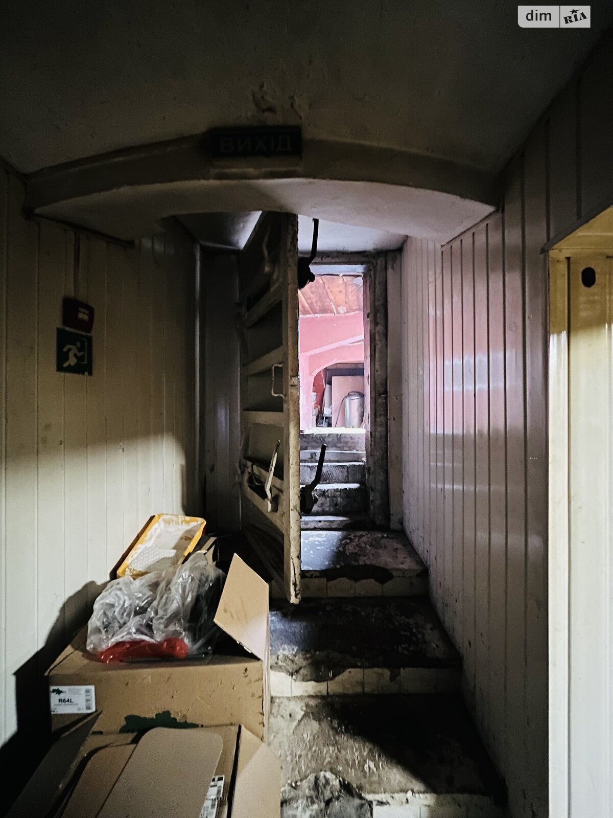 Комерційне приміщення в Чернівцях, продаж по Петровича Якоба вулиця 20, район Першотравневий, ціна: 110 000 доларів за об’єкт фото 1 Комерційне приміщення в Чернівцях, продаж по Петровича Якоба вулиця 20, район Першотравневий, ціна: 110 000 доларів за об’єкт фото 1