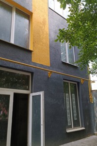 Коммерческое помещение в Черновцах, продажа по Русская улица, район Первомайский, цена: 92 500 долларов за объект фото 2 Коммерческое помещение в Черновцах, продажа по Русская улица, район Первомайский, цена: 92 500 долларов за объект фото 2