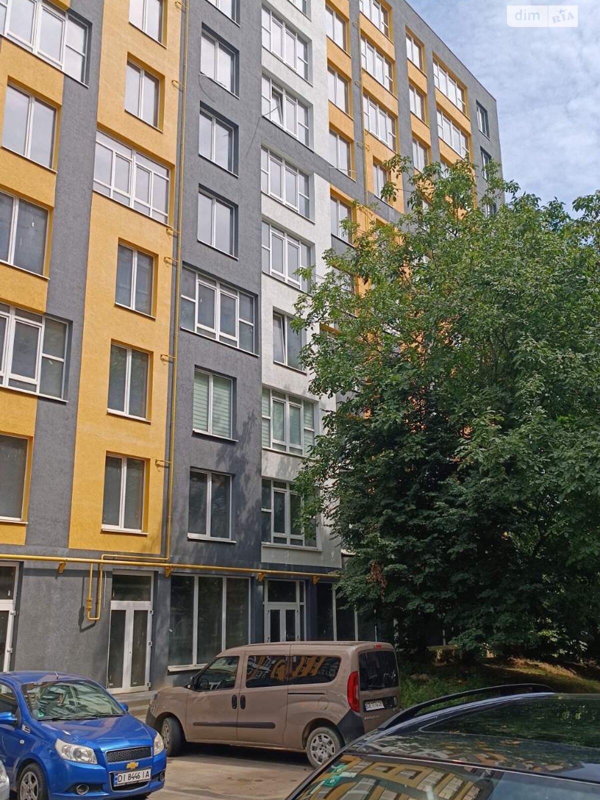 Коммерческое помещение в Черновцах, продажа по Русская улица, район Первомайский, цена: 92 500 долларов за объект фото 1 Коммерческое помещение в Черновцах, продажа по Русская улица, район Первомайский, цена: 92 500 долларов за объект фото 1