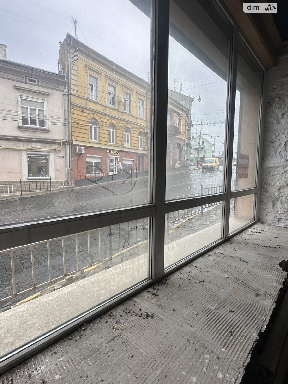 Комерційне приміщення в Чернівцях, продаж по Хмельницького Богдана вулиця, район Першотравневий, ціна: 55 000 доларів за об’єкт фото 1 Комерційне приміщення в Чернівцях, продаж по Хмельницького Богдана вулиця, район Першотравневий, ціна: 55 000 доларів за об’єкт фото 1