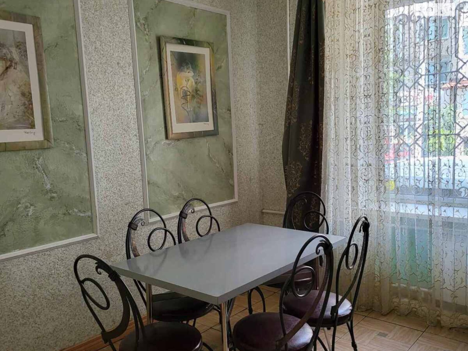 Комерційне приміщення в Чернівцях, продаж по Героїв Крут бульвар 11А, район Шевченківський, ціна: 463 988 доларів за об’єкт фото 1 Комерційне приміщення в Чернівцях, продаж по Героїв Крут бульвар 11А, район Шевченківський, ціна: 463 988 доларів за об’єкт фото 1