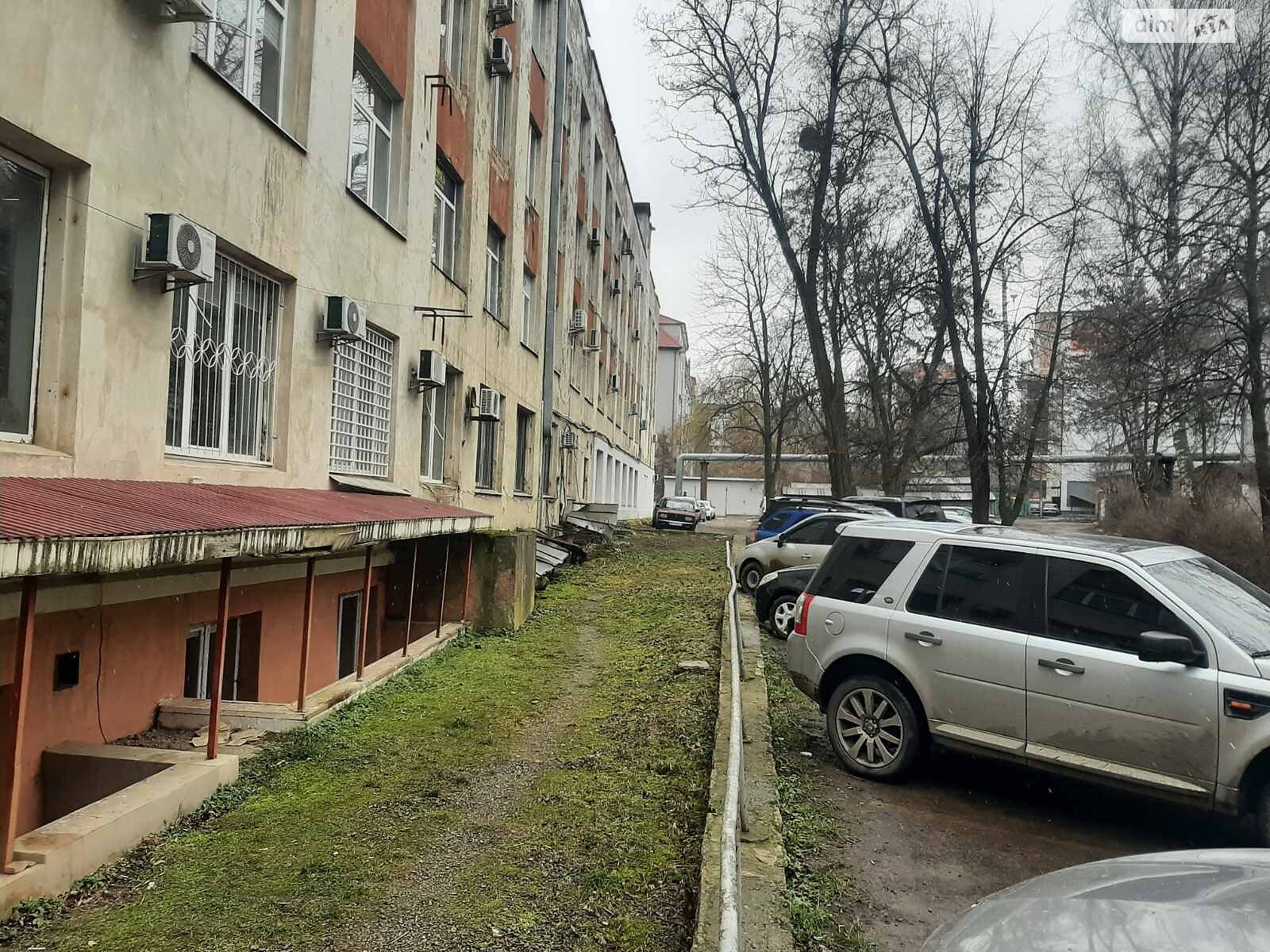 Комерційне приміщення в Чернівцях, продаж по Героїв Майдану вулиця, район Шевченківський, ціна: 700 000 доларів за об’єкт фото 1
