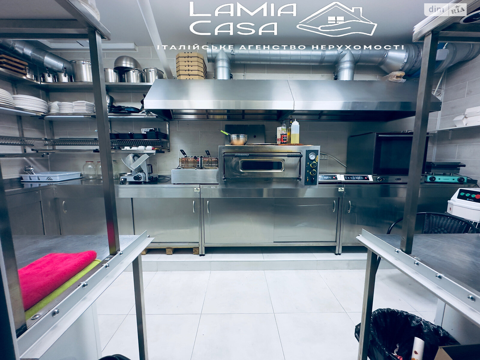 Коммерческое помещение в Черновцах, продажа по Небесной Сотни улица 23, район Шевченковский, цена: 150 000 долларов за объект фото 1 Коммерческое помещение в Черновцах, продажа по Небесной Сотни улица 23, район Шевченковский, цена: 150 000 долларов за объект фото 1