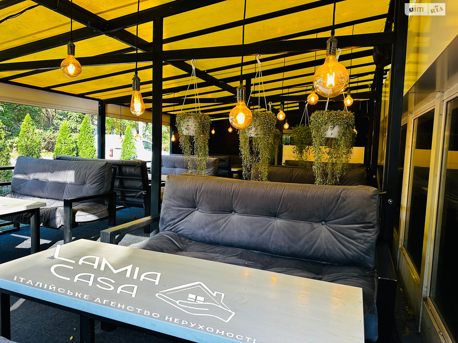 Коммерческое помещение в Черновцах, продажа по Небесной Сотни улица 23, район Шевченковский, цена: 150 000 долларов за объект фото 1 Коммерческое помещение в Черновцах, продажа по Небесной Сотни улица 23, район Шевченковский, цена: 150 000 долларов за объект фото 1