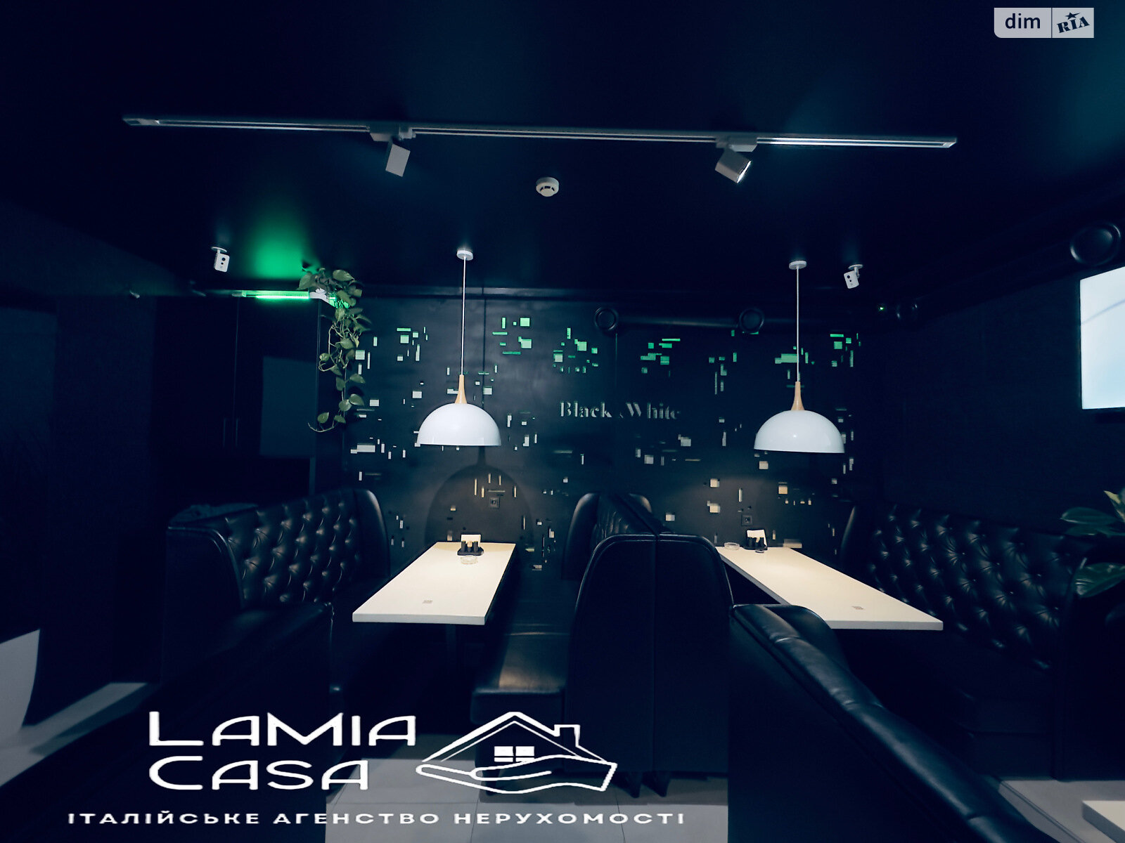 Коммерческое помещение в Черновцах, продажа по Небесной Сотни улица 23, район Шевченковский, цена: 150 000 долларов за объект фото 1 Коммерческое помещение в Черновцах, продажа по Небесной Сотни улица 23, район Шевченковский, цена: 150 000 долларов за объект фото 1