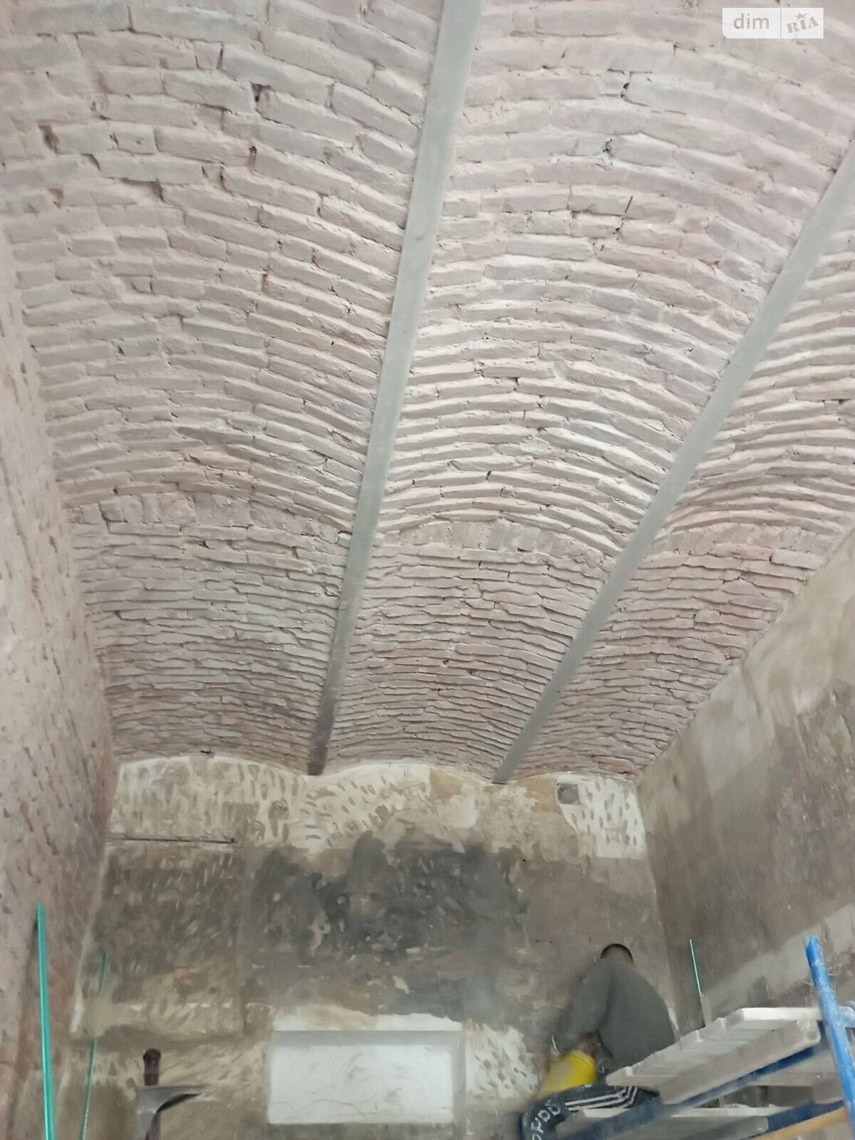 Коммерческое помещение в Черновцах, продажа по Франко Ивана улица, район Центр, цена: 100 000 долларов за объект фото 1 Коммерческое помещение в Черновцах, продажа по Франко Ивана улица, район Центр, цена: 100 000 долларов за объект фото 1