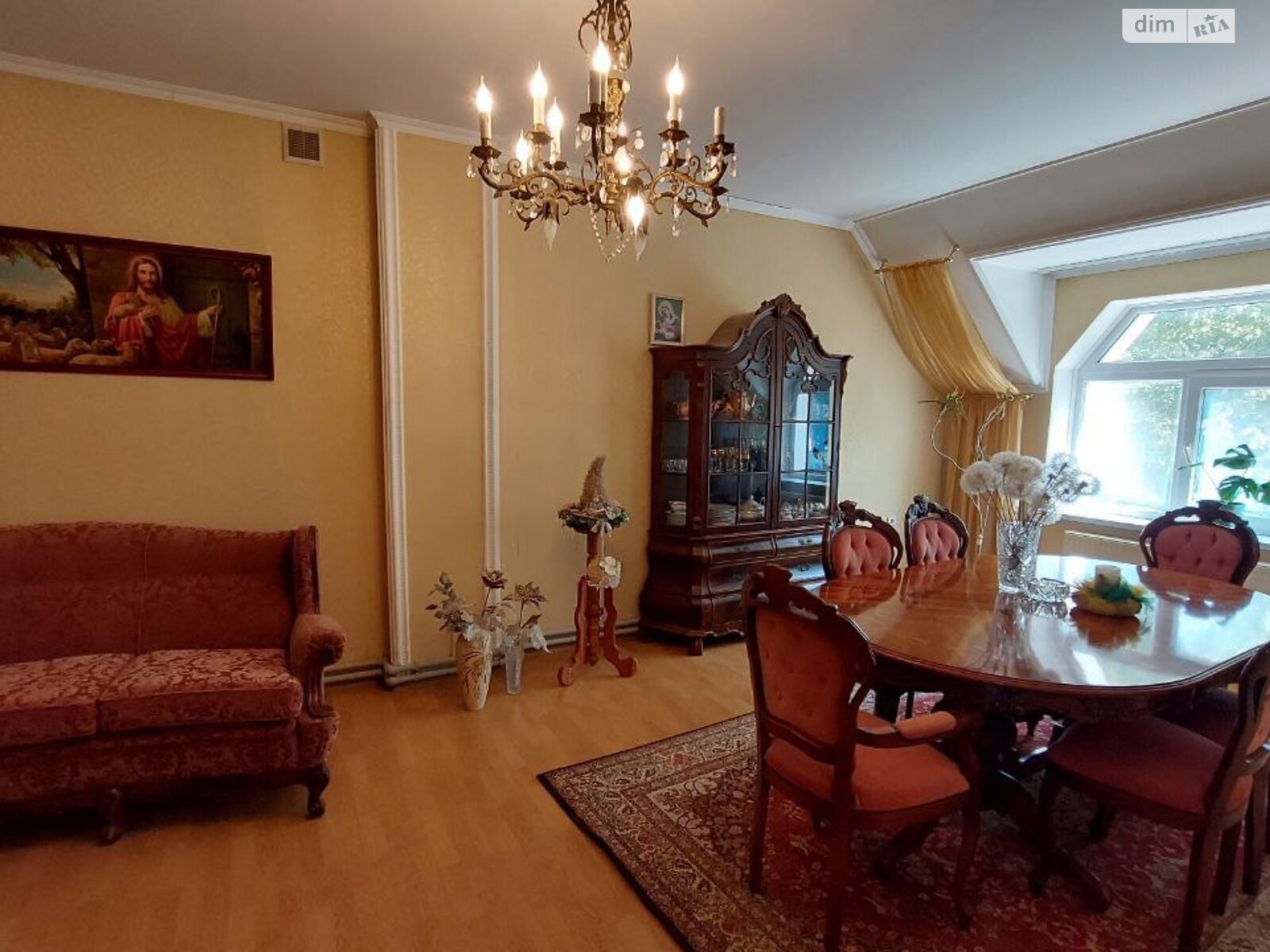 Комерційне приміщення в Чорткові, Шептицького вулиця 28, ціна продажу: 700 000 доларів за об’єкт фото 1 Комерційне приміщення в Чорткові, Шептицького вулиця 28, ціна продажу: 700 000 доларів за об’єкт фото 1