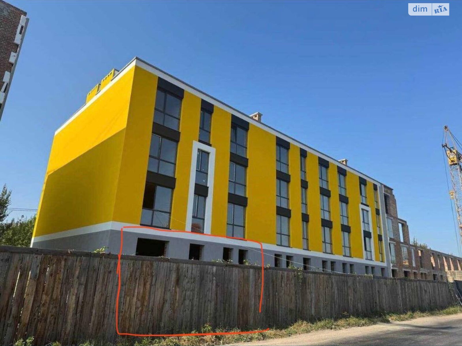 Коммерческое помещение в Чукаловке, Довбуша улица, цена: продажи 126 900 долларов за объект фото 1 Коммерческое помещение в Чукаловке, Довбуша улица, цена продажи: 126 900 долларов за объект фото 1