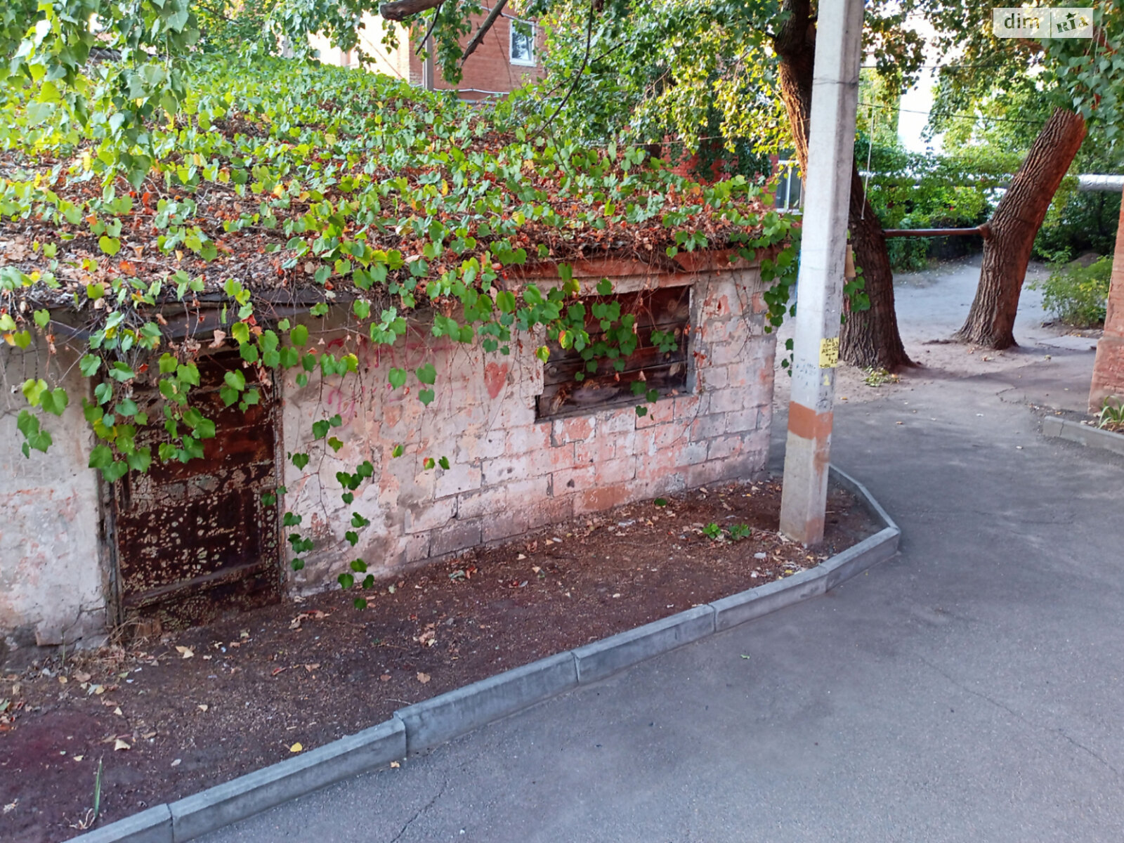 Комерційне приміщення в Дніпрі, продаж по Новоселівська вулиця, район Амур-Нижньодніпровський, ціна: 15 000 доларів за об’єкт фото 1 Комерційне приміщення в Дніпрі, продаж по Новоселівська вулиця, район Амур-Нижньодніпровський, ціна: 15 000 доларів за об’єкт фото 1