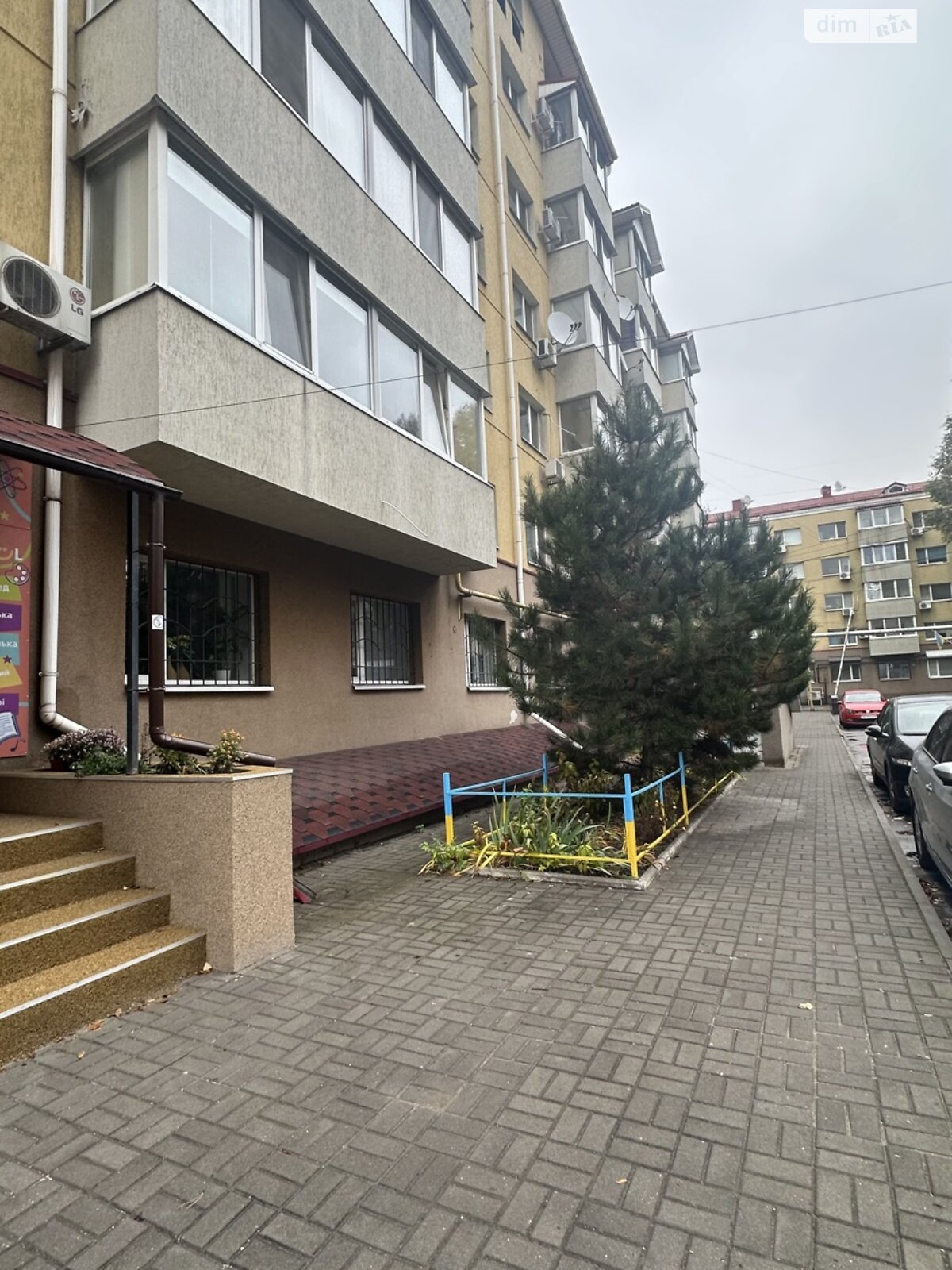 Коммерческое помещение в Днепре, Хмельницкого Богдана (Героев Сталинграда) проспект, цена продажи: 52 000 долларов за объект фото 1