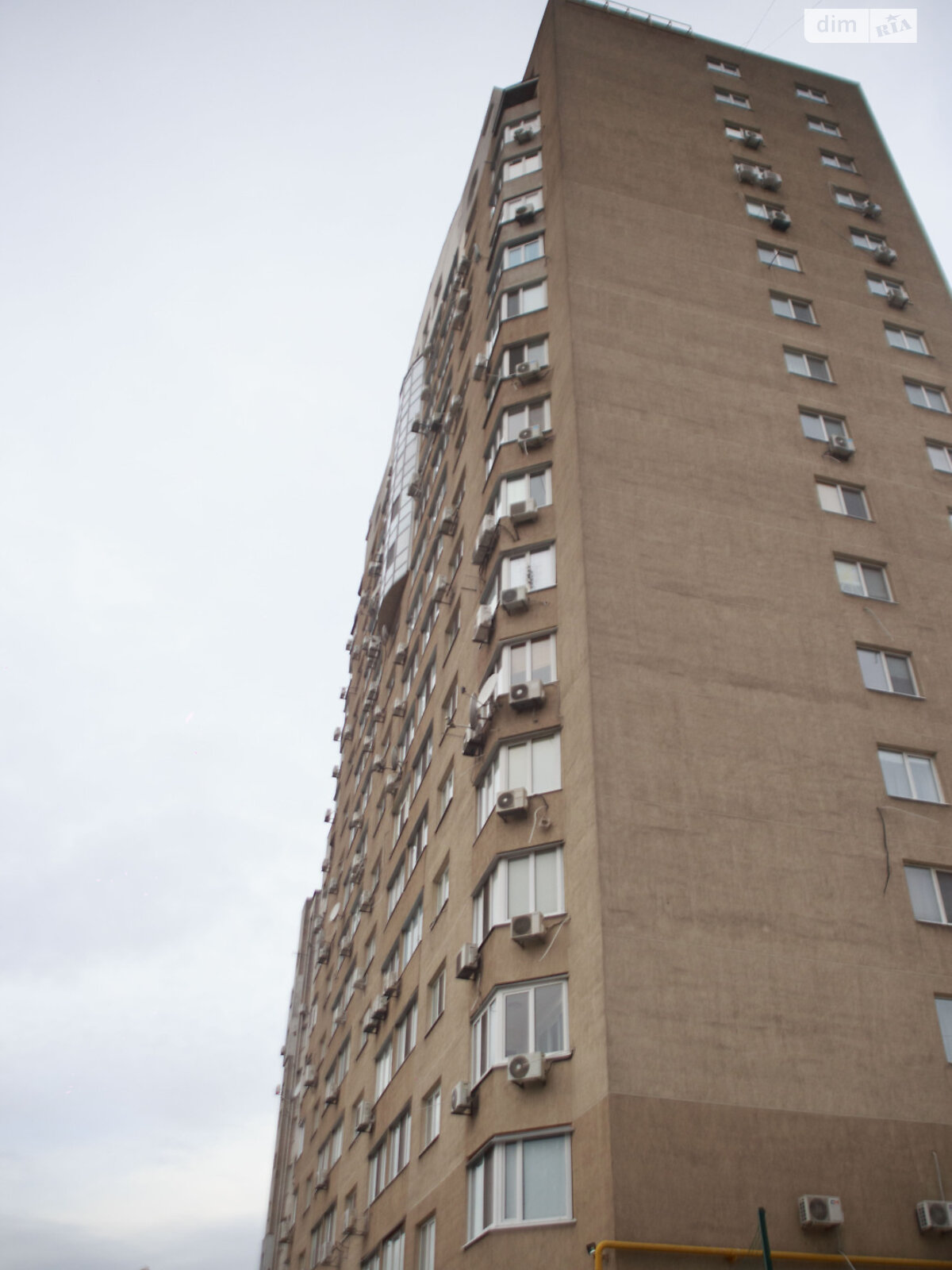 Коммерческое помещение в Днепре, продажа по Дарницкая улица, район Калиновая Правда, цена: 42 400 долларов за объект фото 1 Коммерческое помещение в Днепре, продажа по Дарницкая улица, район Калиновая Правда, цена: 42 400 долларов за объект фото 1
