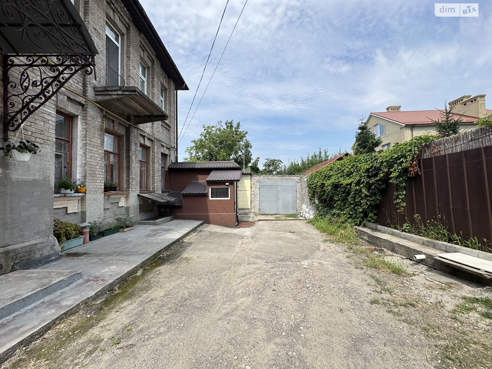 Коммерческое помещение в Днепре, продажа по Моссаковского Владимира улица 30, район Нагорный, цена: 39 000 долларов за объект фото 1 Коммерческое помещение в Днепре, продажа по Моссаковского Владимира улица 30, район Нагорный, цена: 39 000 долларов за объект фото 1