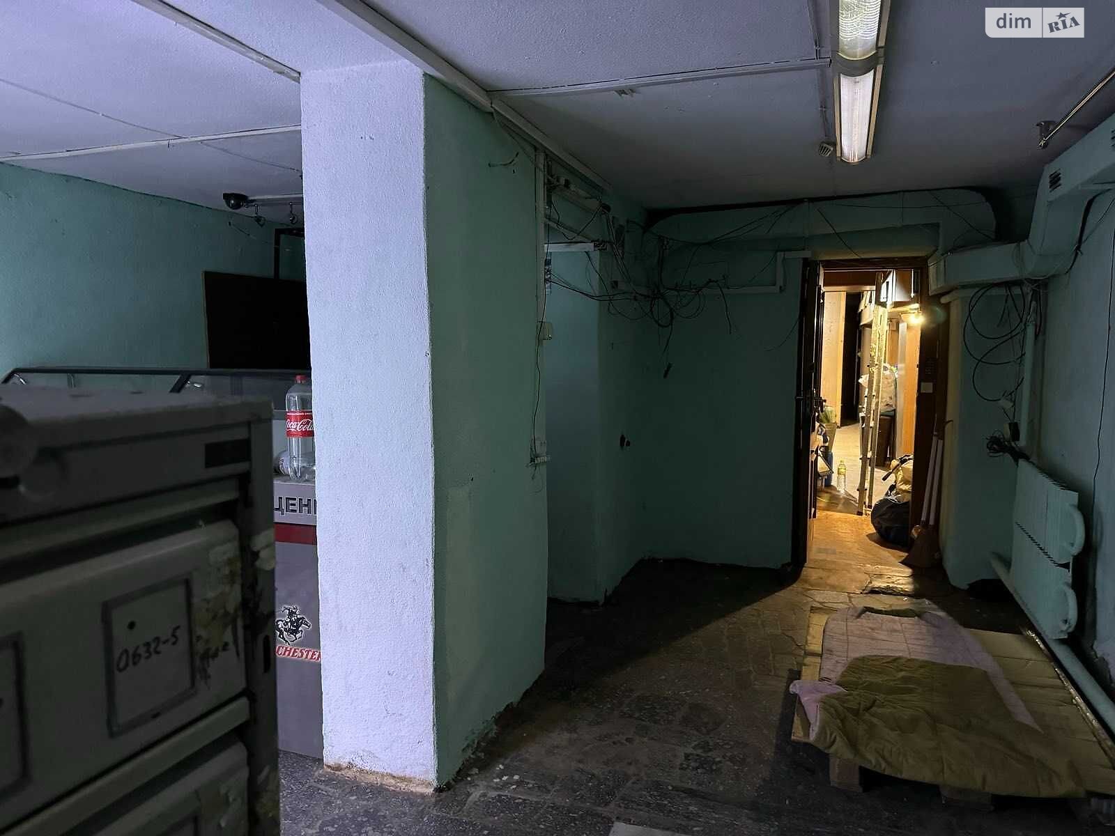 Коммерческое помещение в Днепре, продажа по Соборная площадь 1, район Парк Шевченко, цена: 140 000 долларов за объект фото 1 Коммерческое помещение в Днепре, продажа по Соборная площадь 1, район Парк Шевченко, цена: 140 000 долларов за объект фото 1