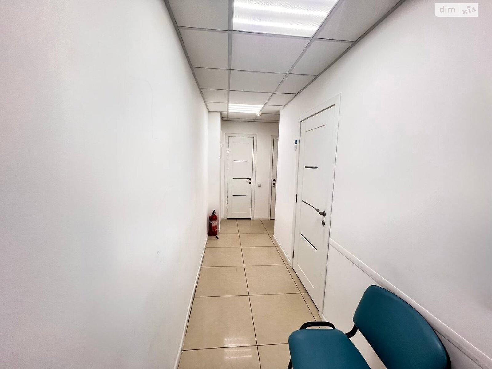 Коммерческое помещение в Днепре, продажа по Славы бульвар 9, район Победа-6, цена: 90 000 долларов за объект фото 1