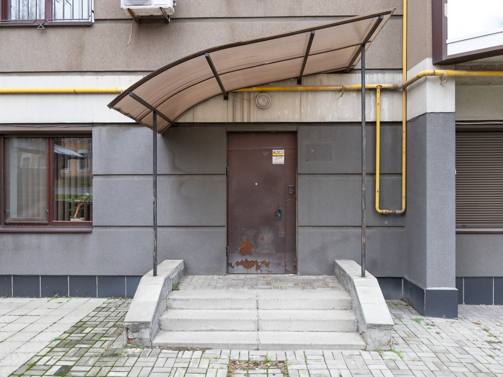 Комерційне приміщення в Дніпрі, продаж по Херсонська вулиця 9А, район Проспект Поля, ціна: 130 000 доларів за об’єкт фото 1