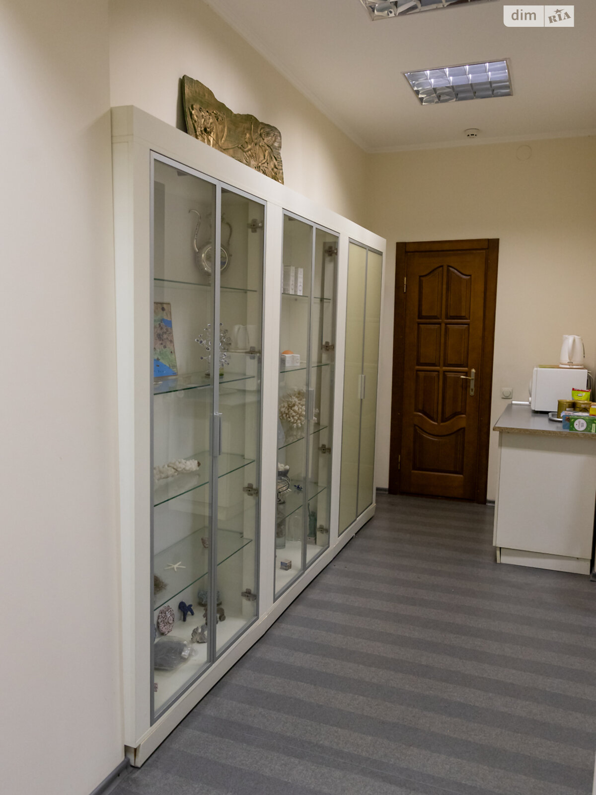 Комерційне приміщення в Дніпрі, продаж по Херсонська вулиця 9А, район Проспект Поля, ціна: 130 000 доларів за об’єкт фото 1