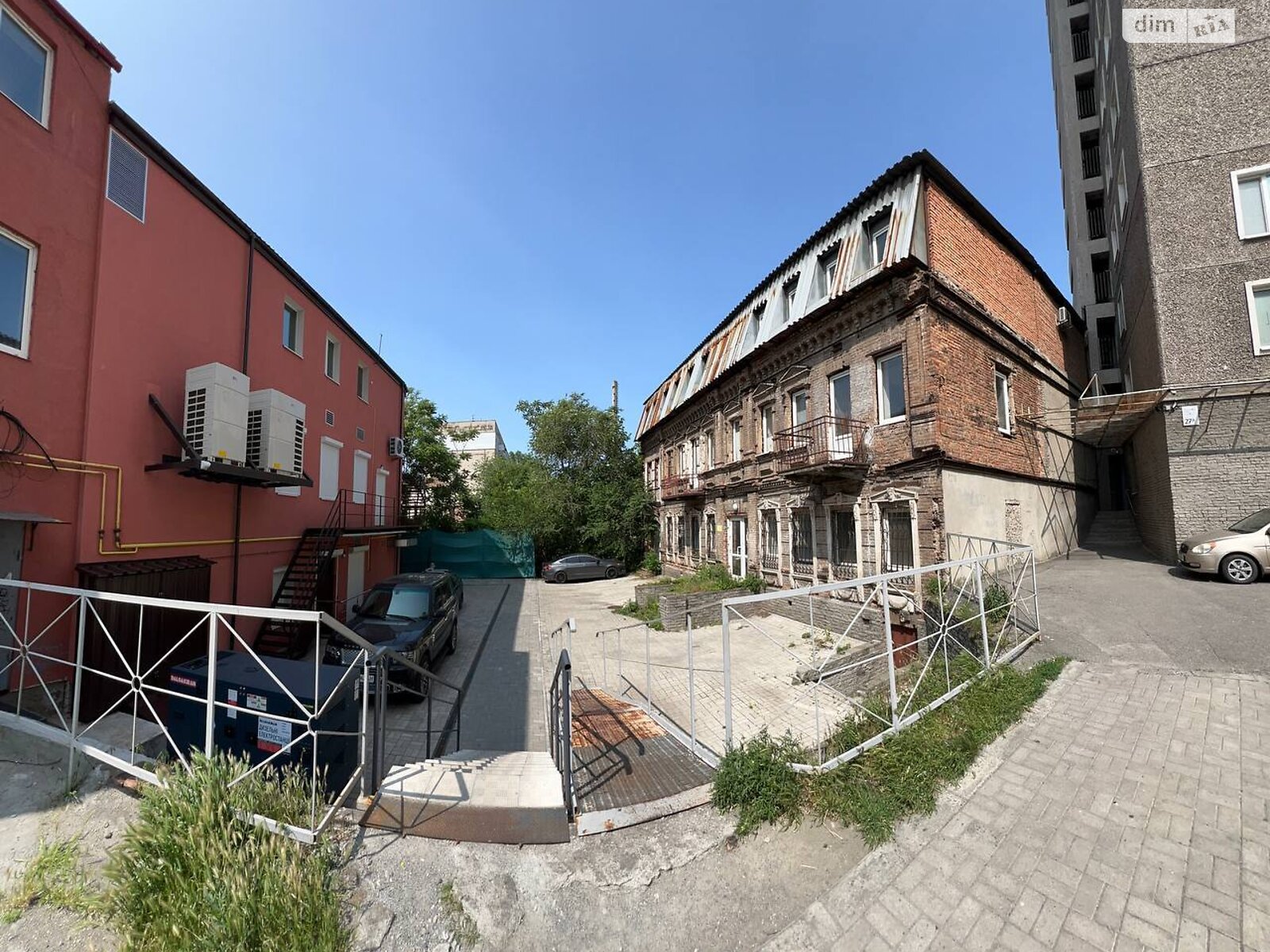 Комерційне приміщення в Дніпрі, продаж по Поля Олександра проспект 25, район Проспект Поля, ціна: 410 000 доларів за об’єкт фото 1 Комерційне приміщення в Дніпрі, продаж по Поля Олександра проспект 25, район Проспект Поля, ціна: 410 000 доларів за об’єкт фото 1